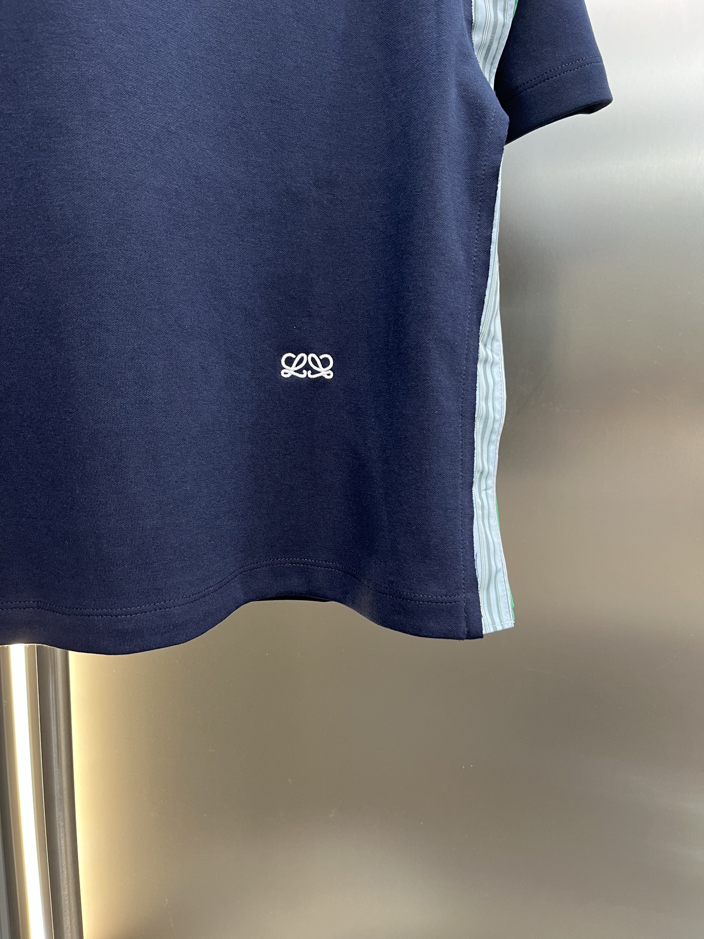 Loewe Loewe 刺绣条纹拼接短袖女装