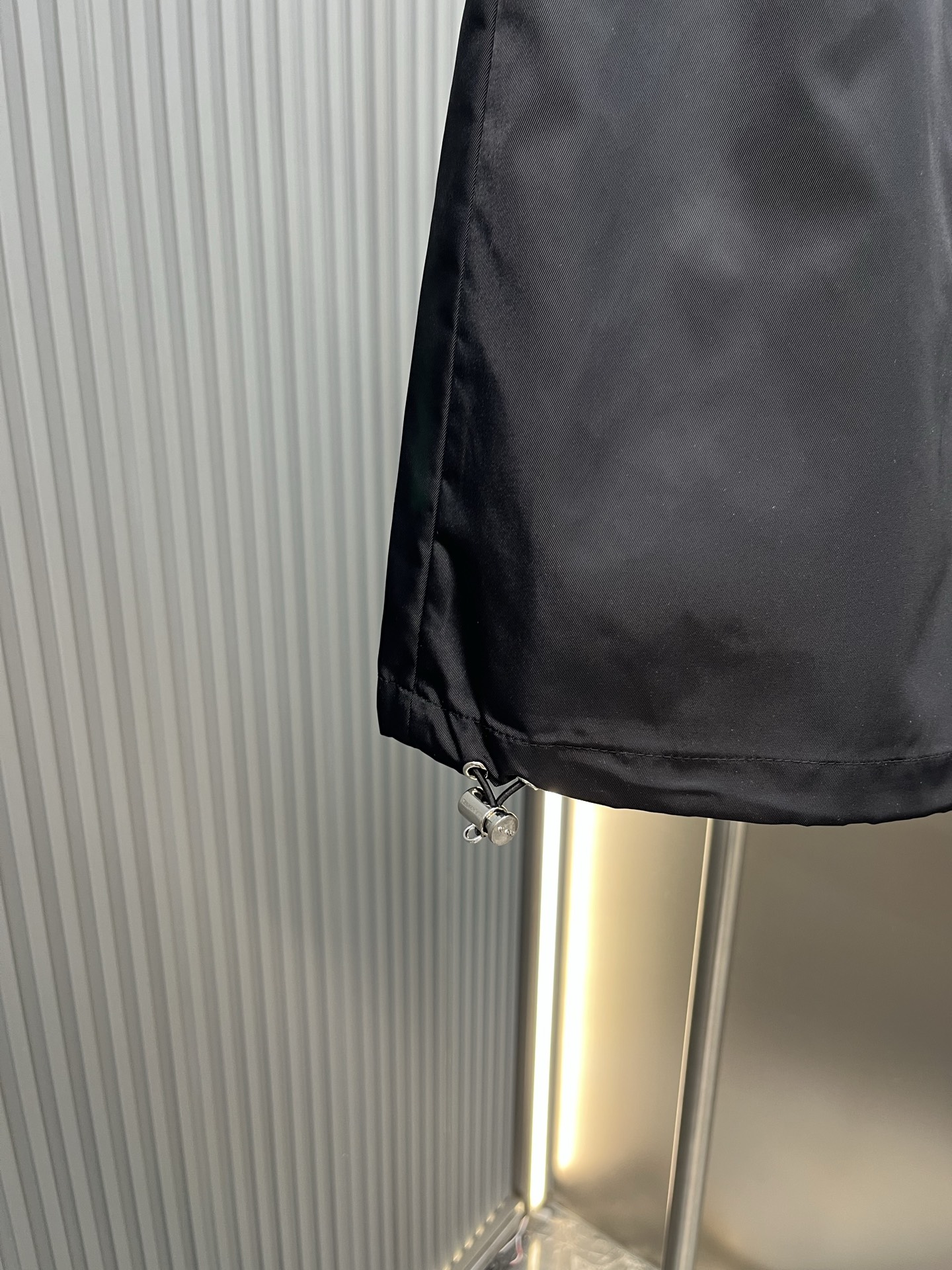 Prada Prada 三角标短裙女装
