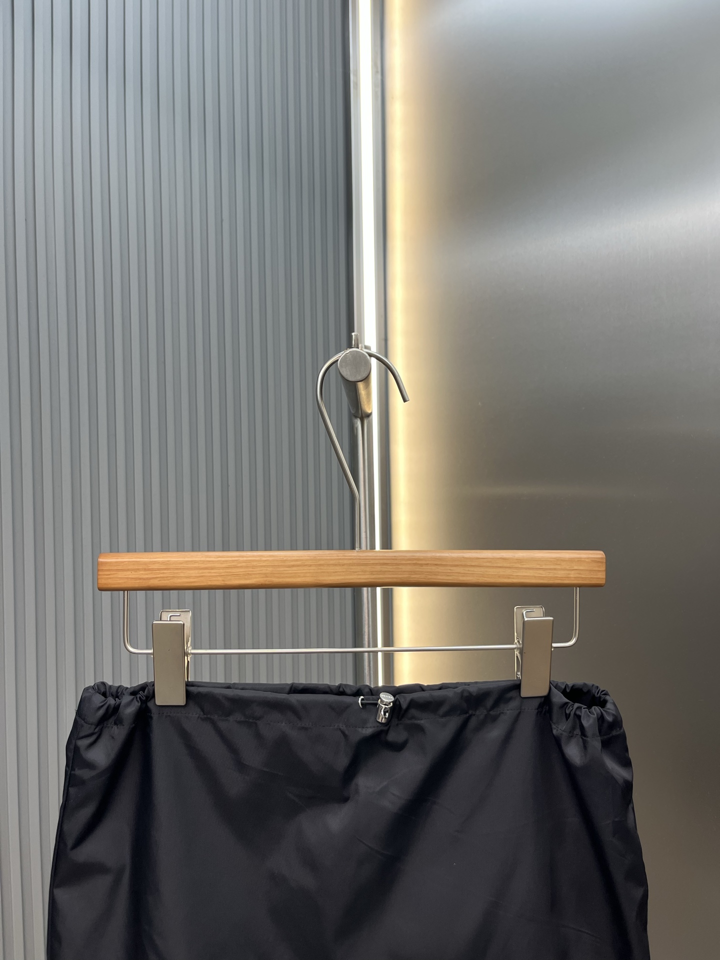 Prada Prada 三角标短裙女装