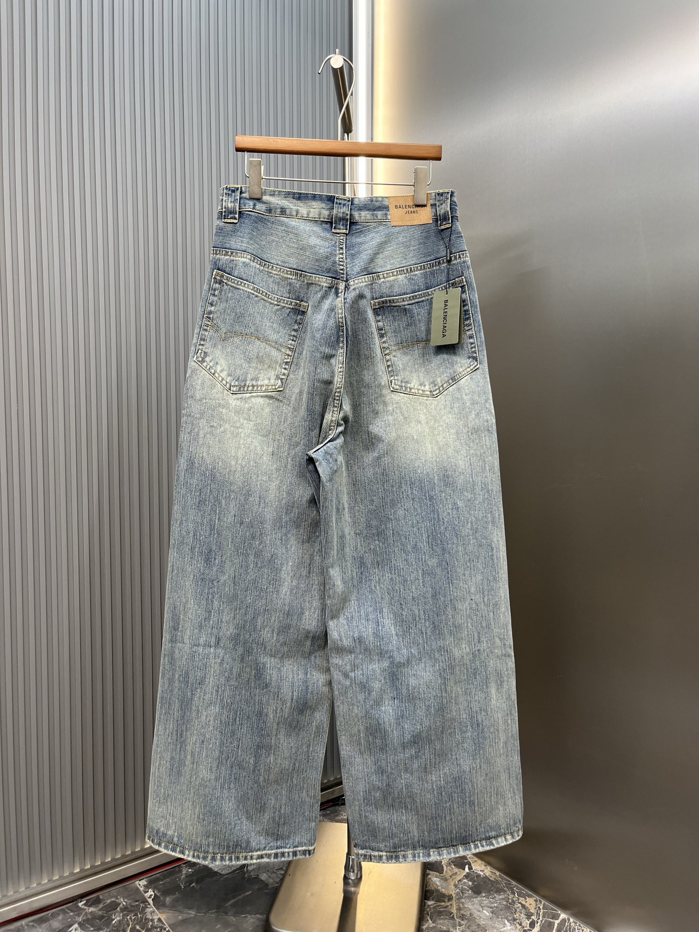 Balenciaga Balenciaga jeans刺绣牛仔
