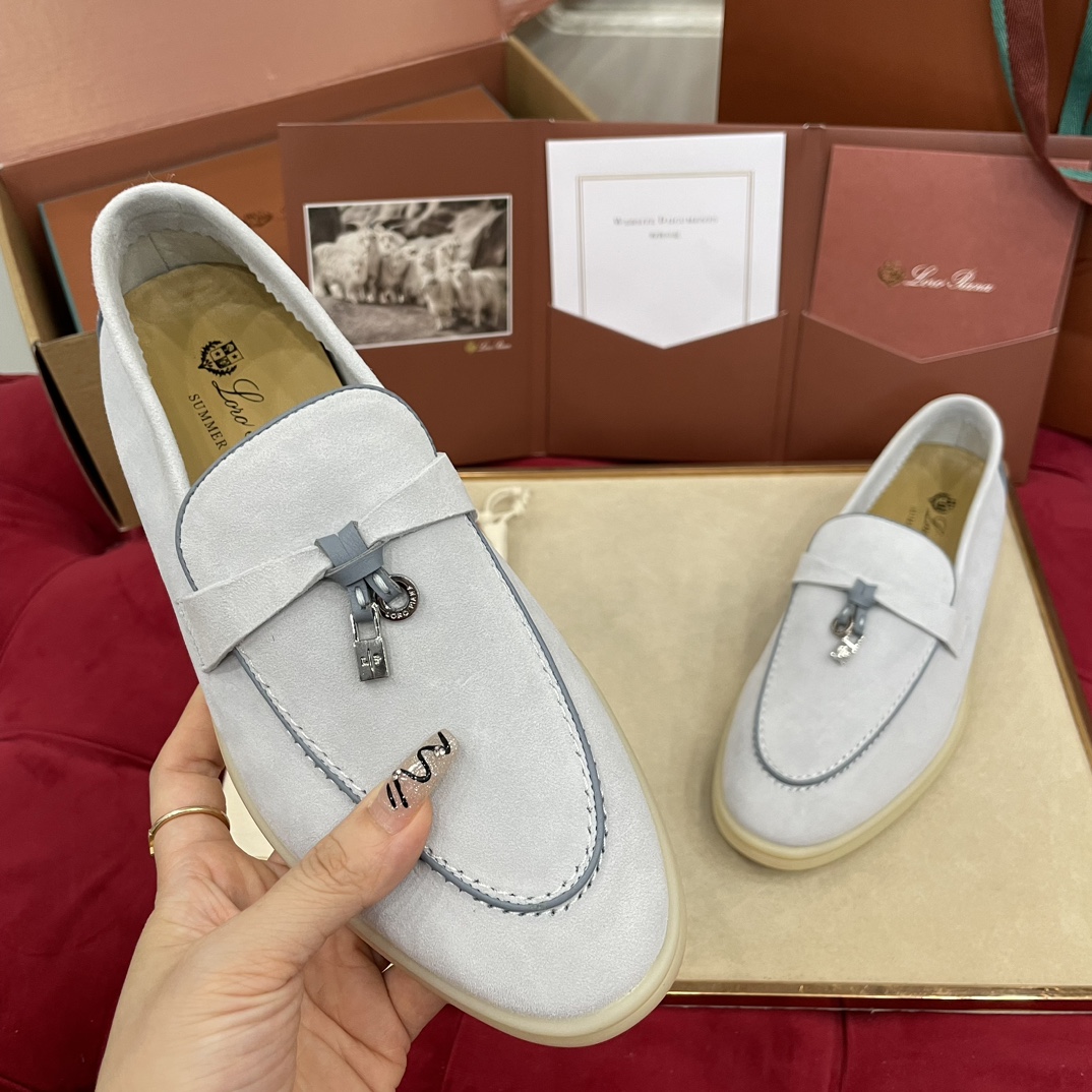 🌾G219专柜原单品质所见即所得Loro Pian*经典爆款出品lp顶级版本 英伦流苏平底乐福鞋原来这就