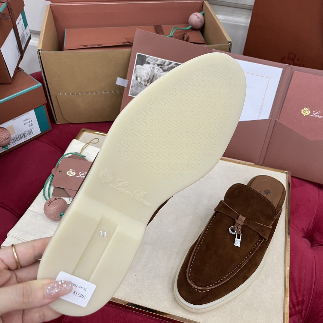 🌾G219专柜原单品质所见即所得Loro Pian*经典爆款出品lp顶级版本 英伦流苏平底乐福鞋原来这就