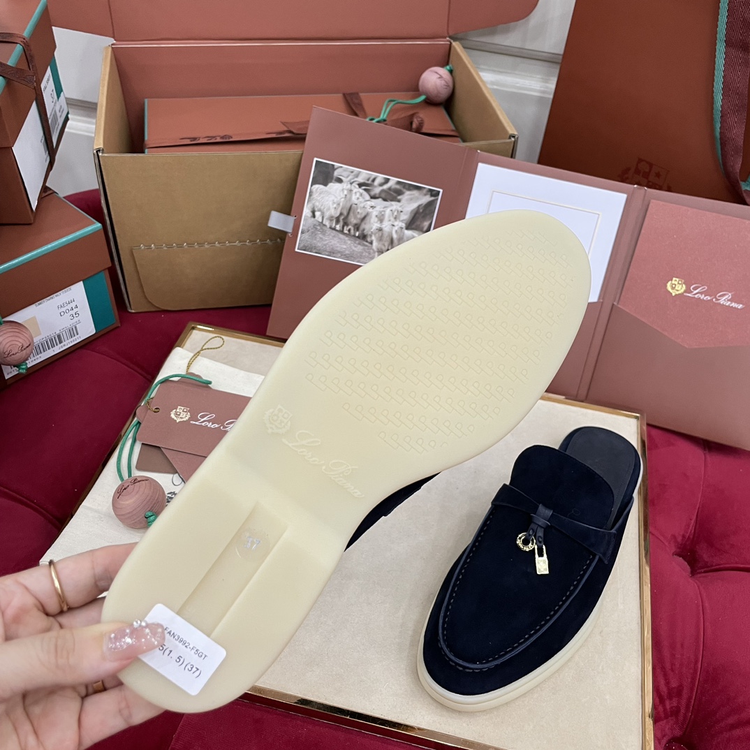 🌾G219专柜原单品质所见即所得Loro Pian*经典爆款出品lp顶级版本 英伦流苏平底乐福鞋原来这就