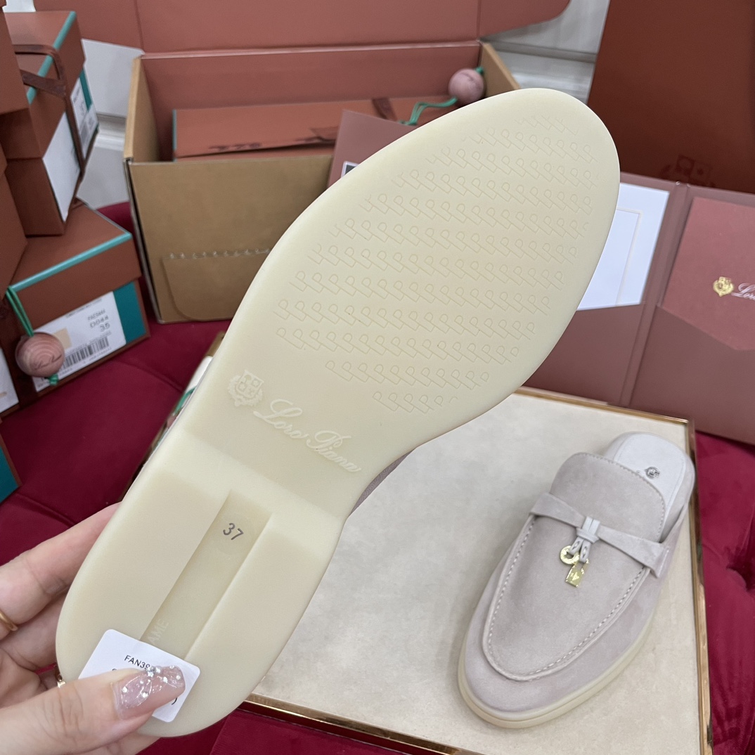 🌾G219专柜原单品质所见即所得Loro Pian*经典爆款出品lp顶级版本 英伦流苏平底乐福鞋原来这就