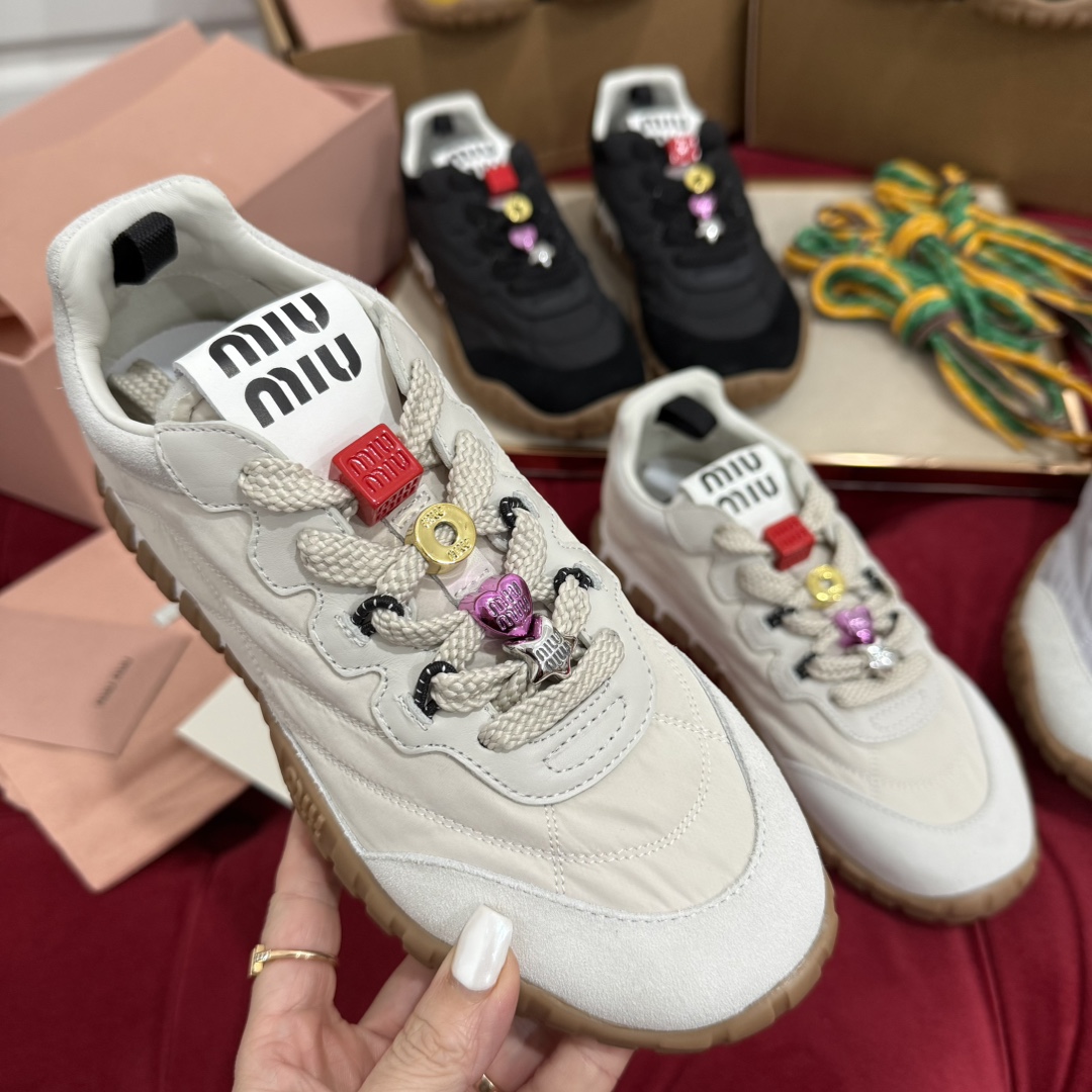 Miu Miu Tyre Sneakers: Elegant Sport Shoes with DIY Accents - Size 35-40 5 i1741186738 8504 3