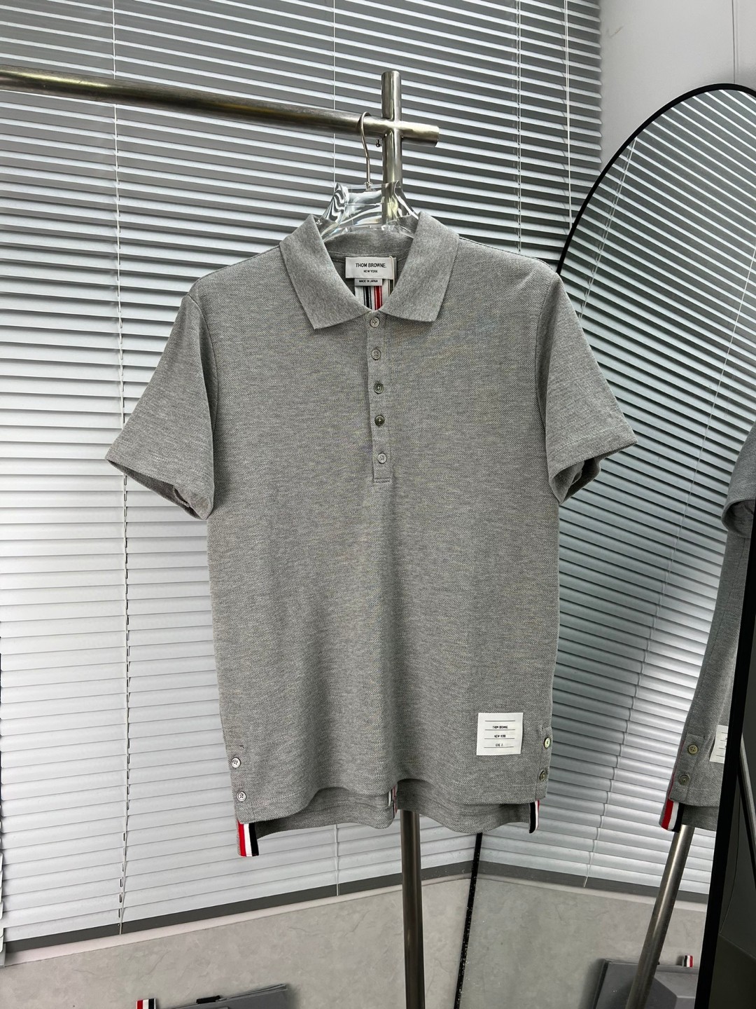 (Versión alta) Polo de manga corta Thom Browne con cinta en la espalda, tejido de punto de 230g personalizado, costuras…