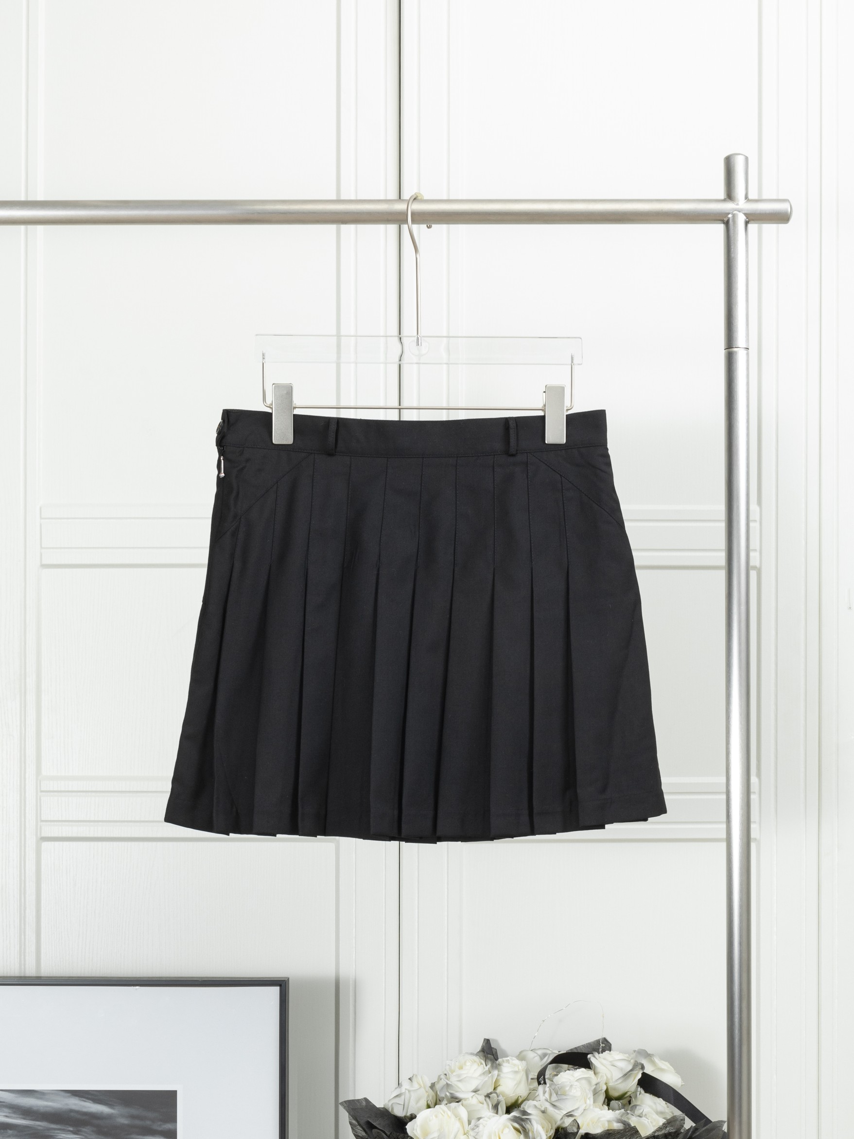 𝑻𝒉𝒐𝒎 𝑩𝒓𝒐𝒘𝒏𝒆 (Artículo original de alta calidad, versión superior, envío en 2 días) Thom Browne: Falda corta p…