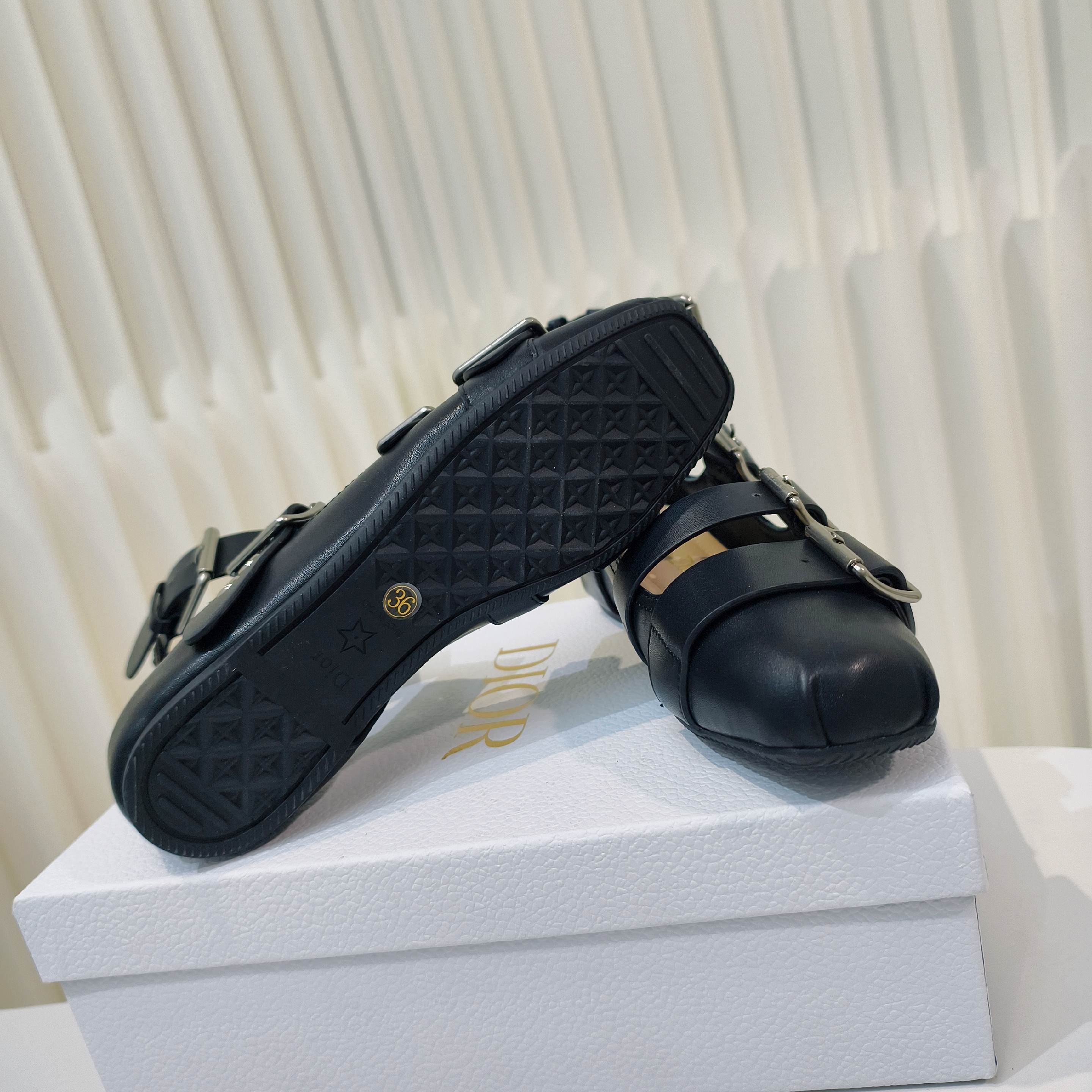 “2025 D Family Mary Jane 696 Shoes: Classic, Stylish, Comfortable, Sizes 34-42” - 图片 9