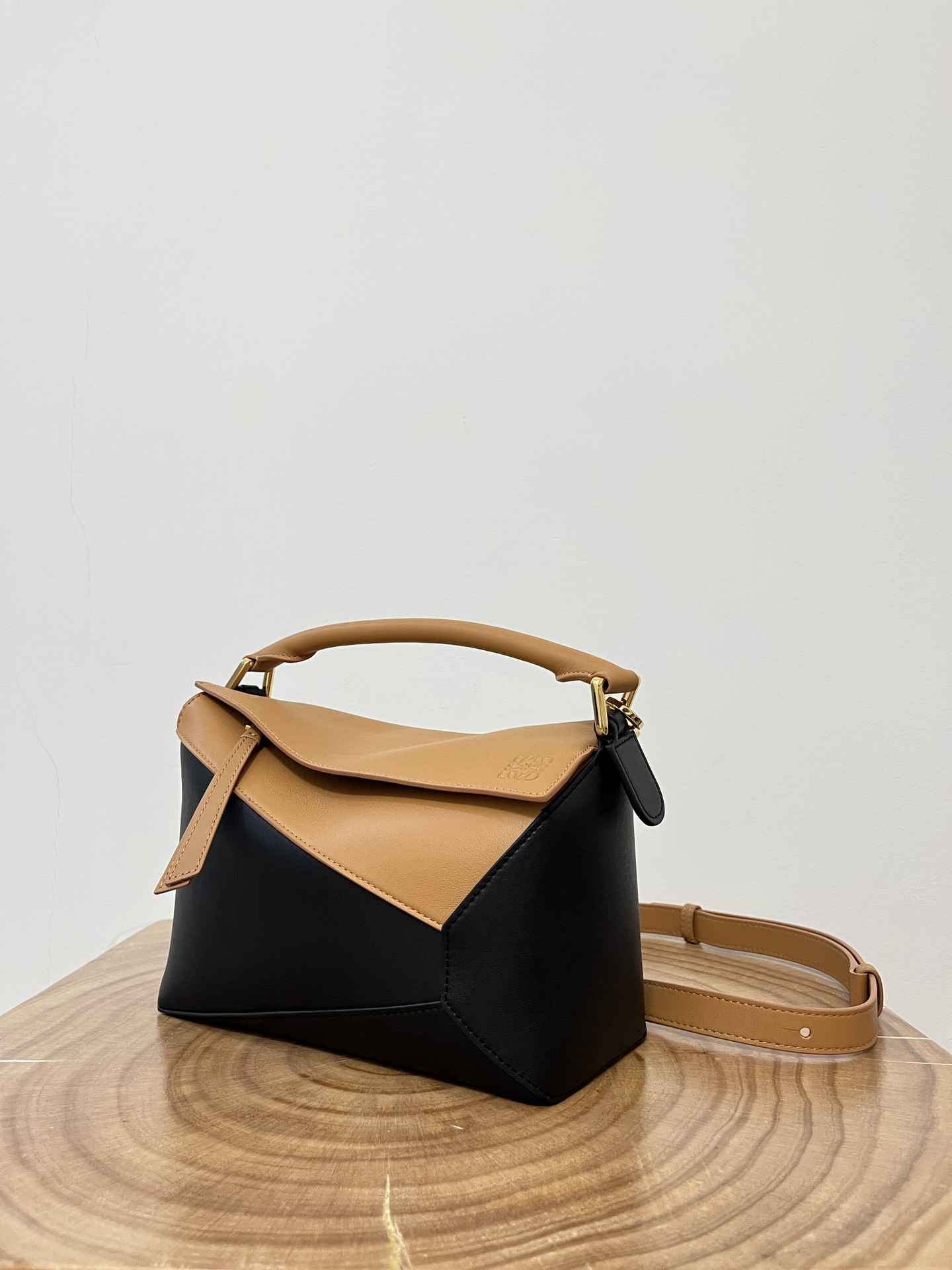[Loewe Women
