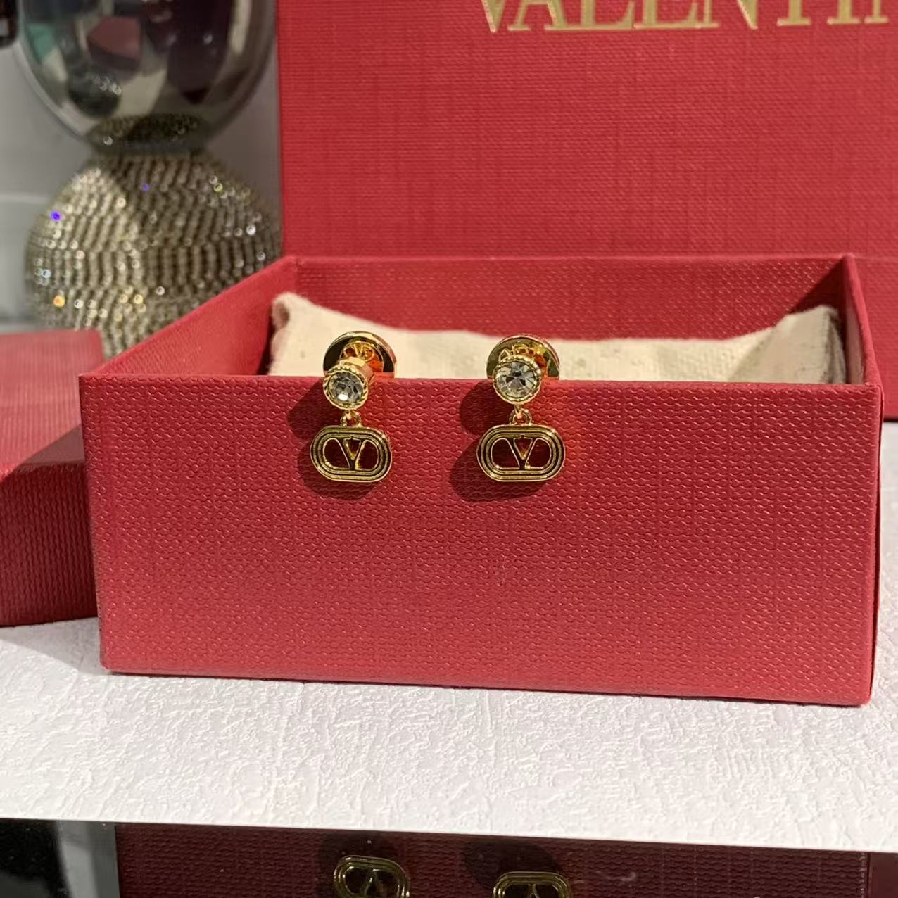 발렌티노 1+1 탈착 귀걸이 63680 이미지 2