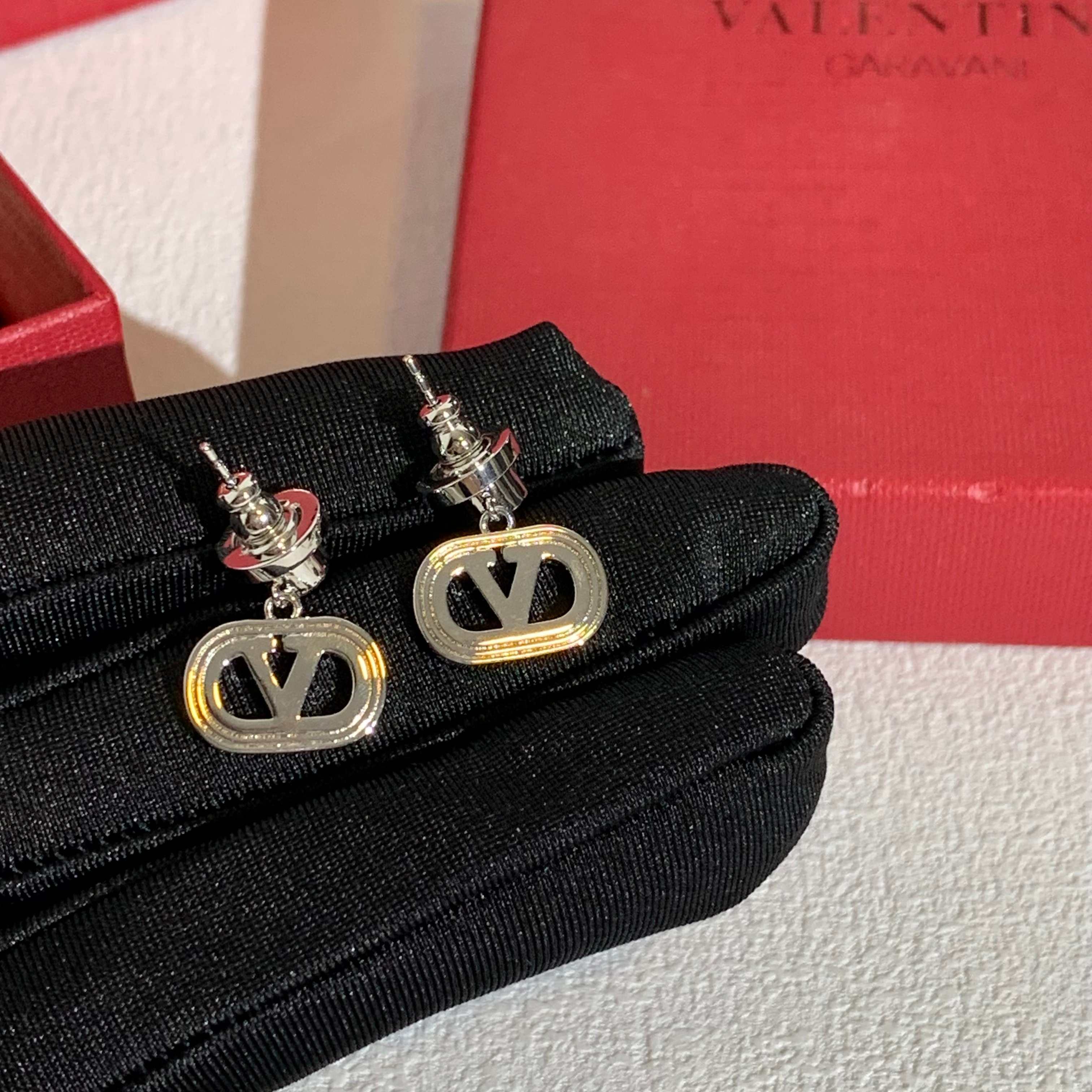 발렌티노 황동 귀걸이 63676 이미지 6