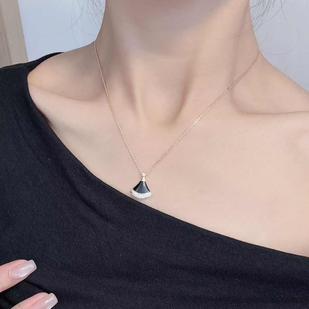 불가리 목걸이 64598 Bvlgari Necklace