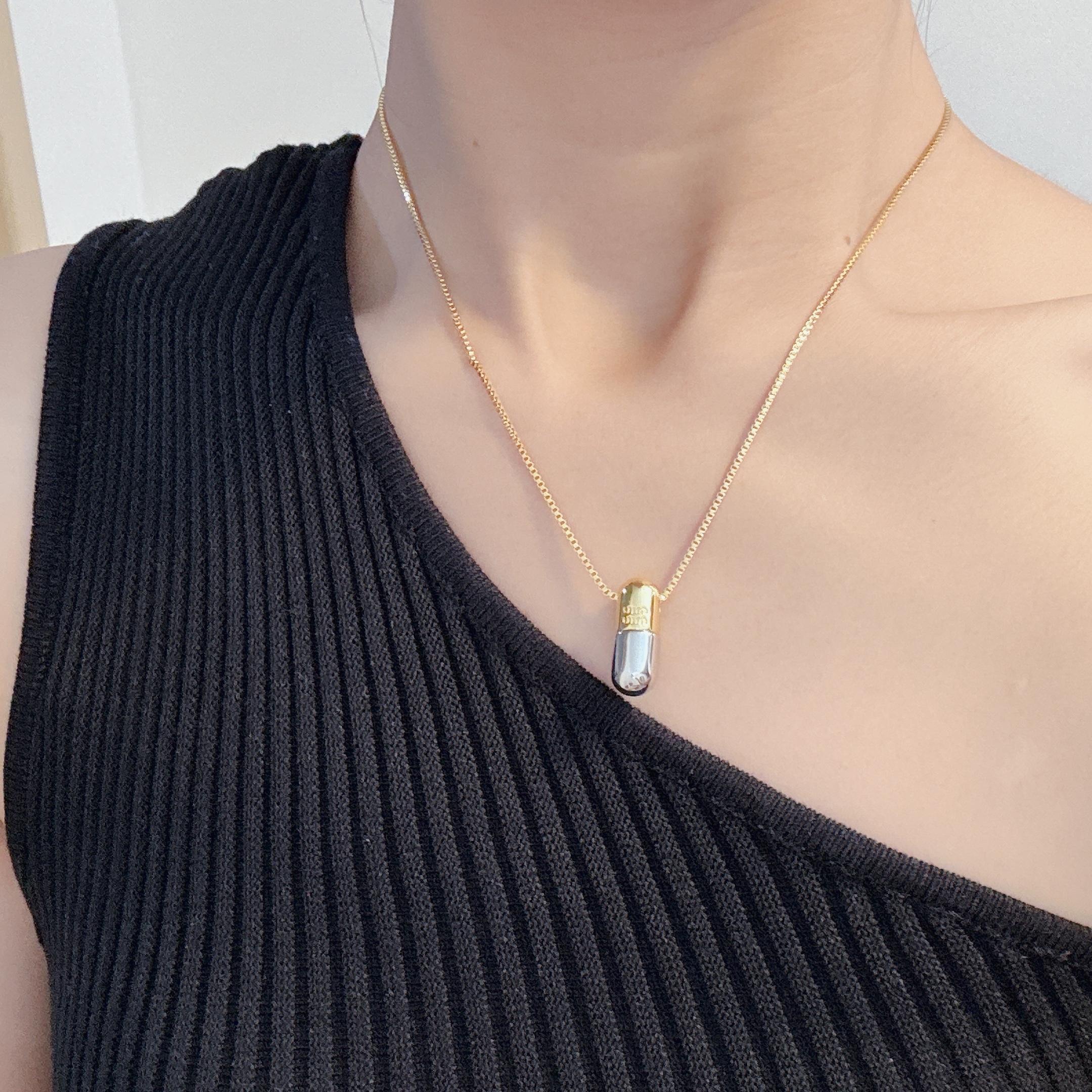 미우미우 목걸이 60965 Miu Miu Necklace