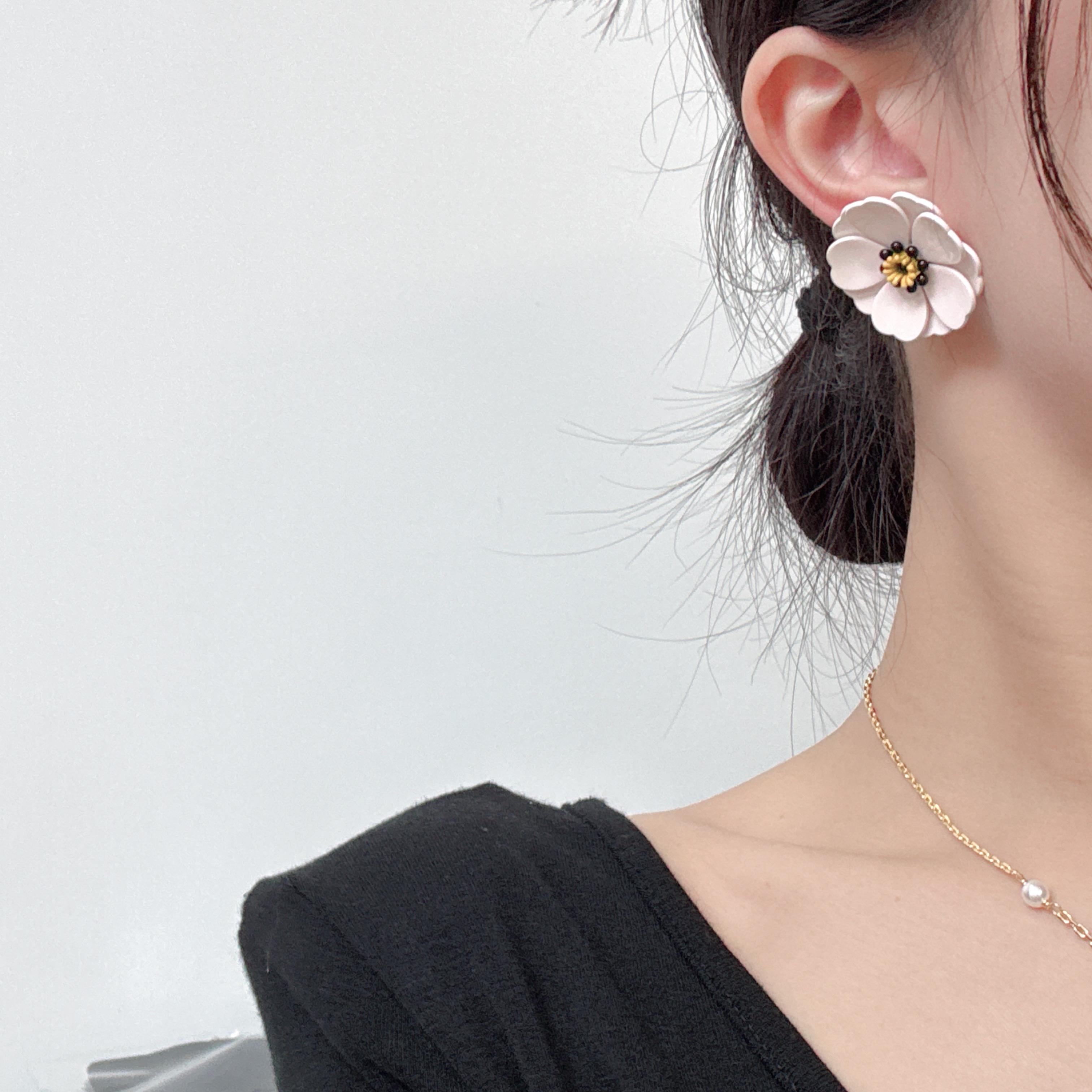 미우미우 귀걸이 60952 Miu Miu Earrings