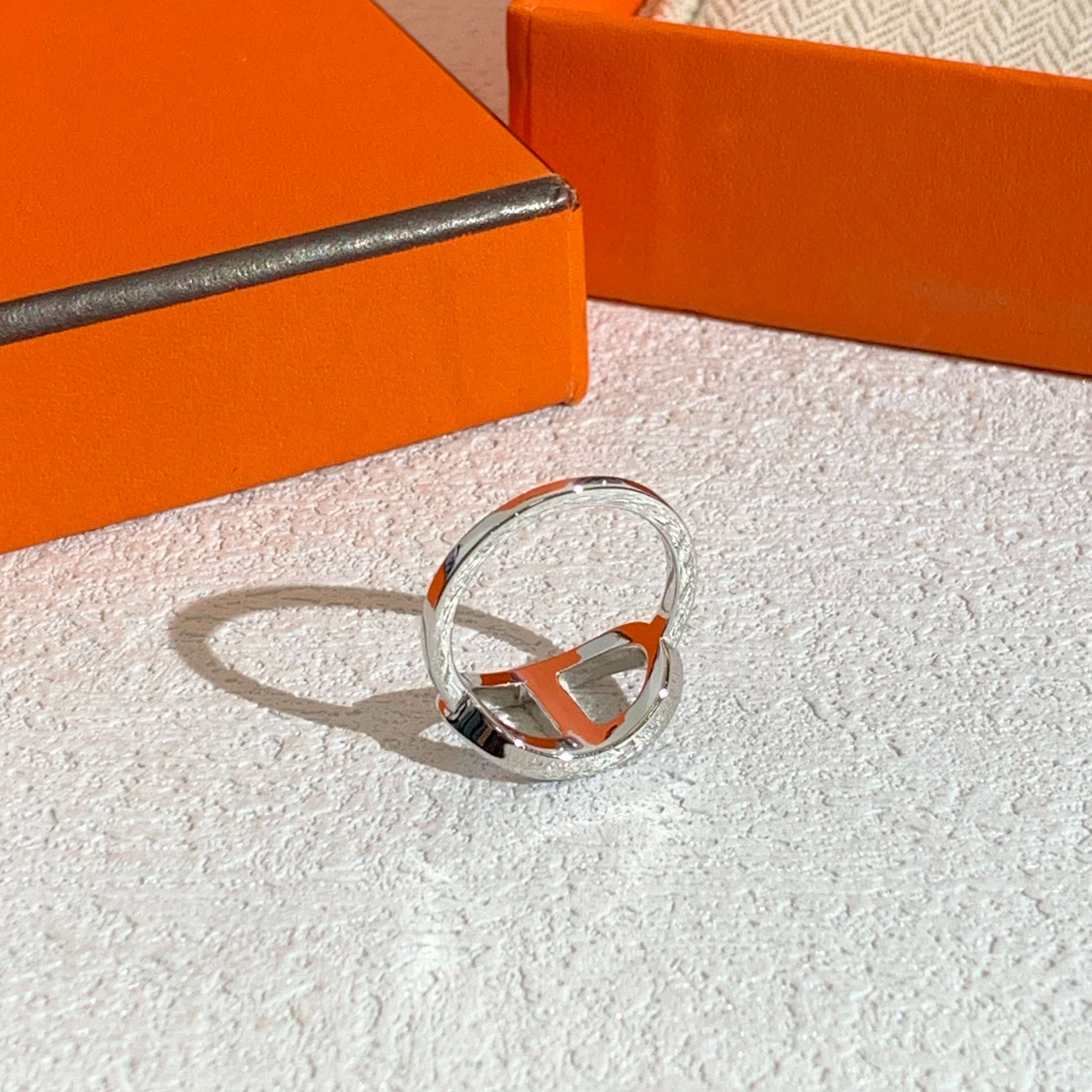 에르메스 반지 130894 Hermes Ring 썸네일 이미지