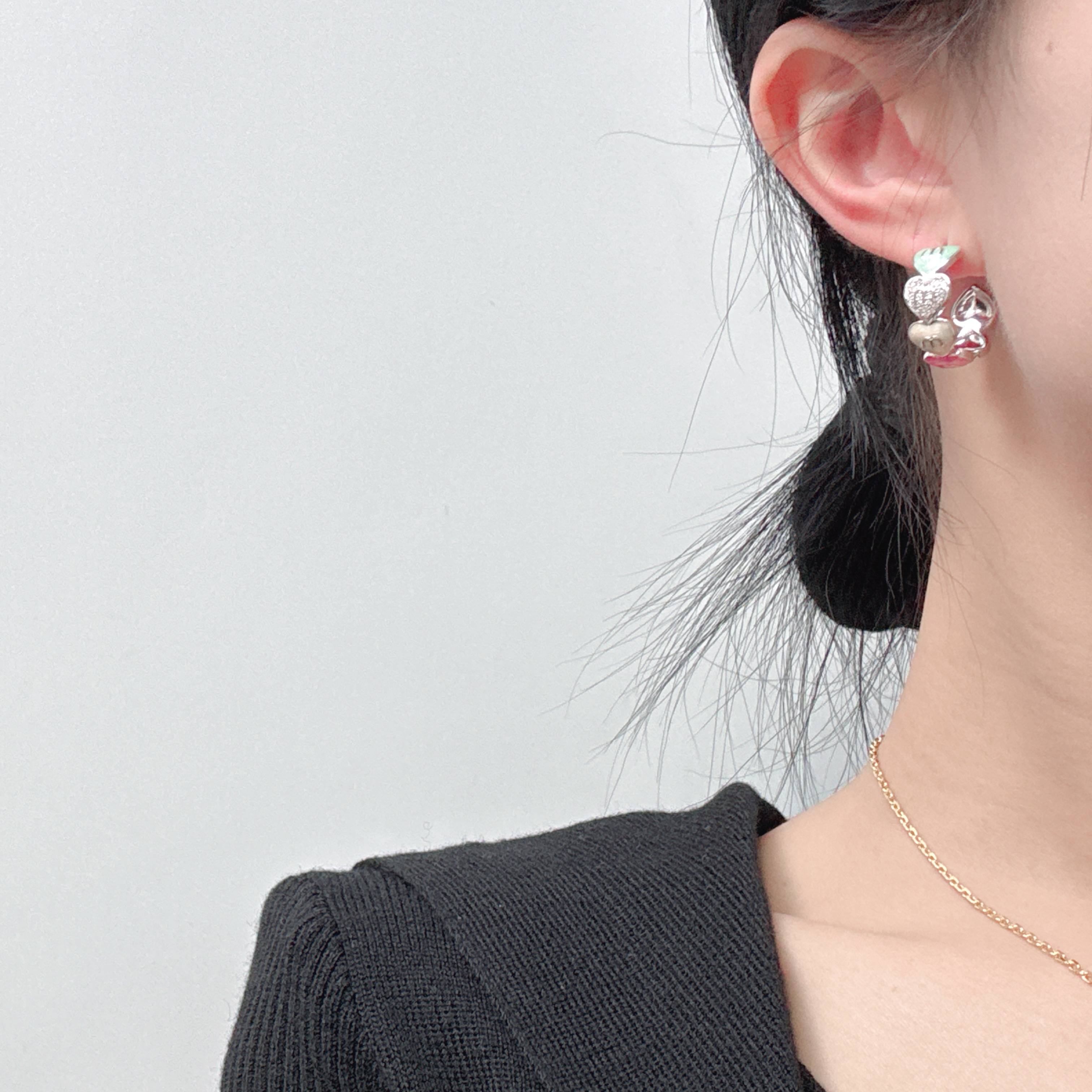 미우미우 귀걸이 61035 Miu Miu Earrings