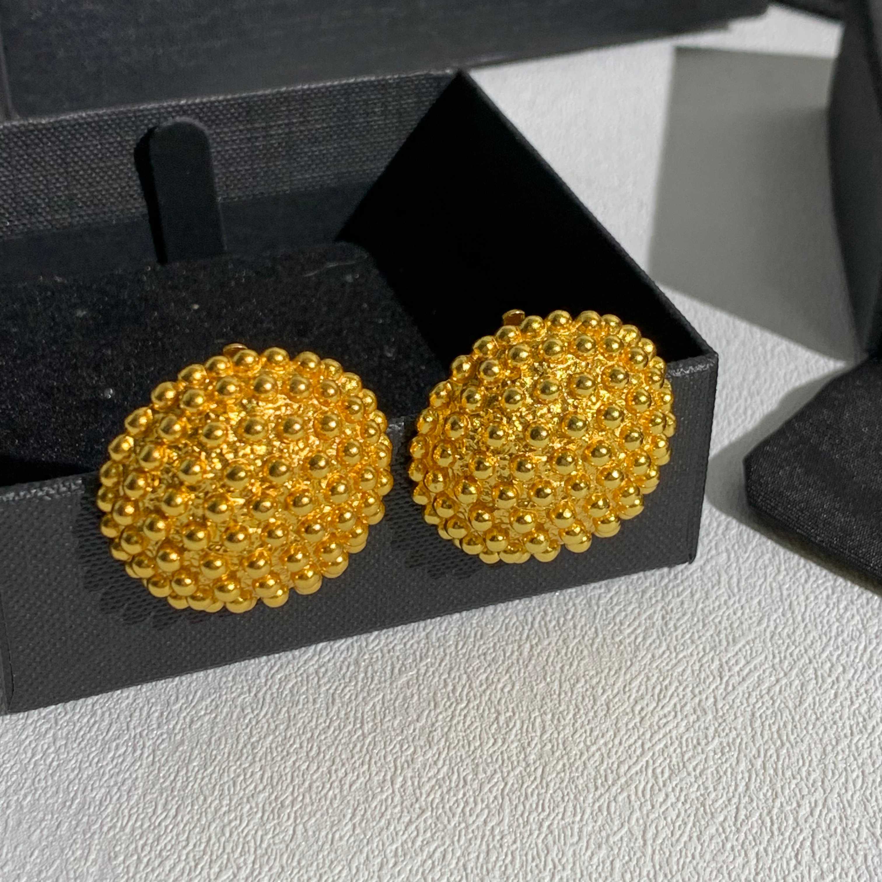생로랑 귀걸이 65380 Saint Laurent Earrings 상세 이미지 2