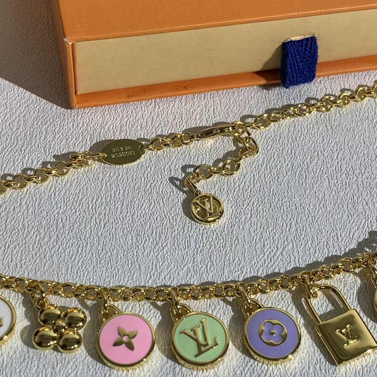 루이비통 목걸이 135577 Louis Vuitton Necklace 썸네일 이미지