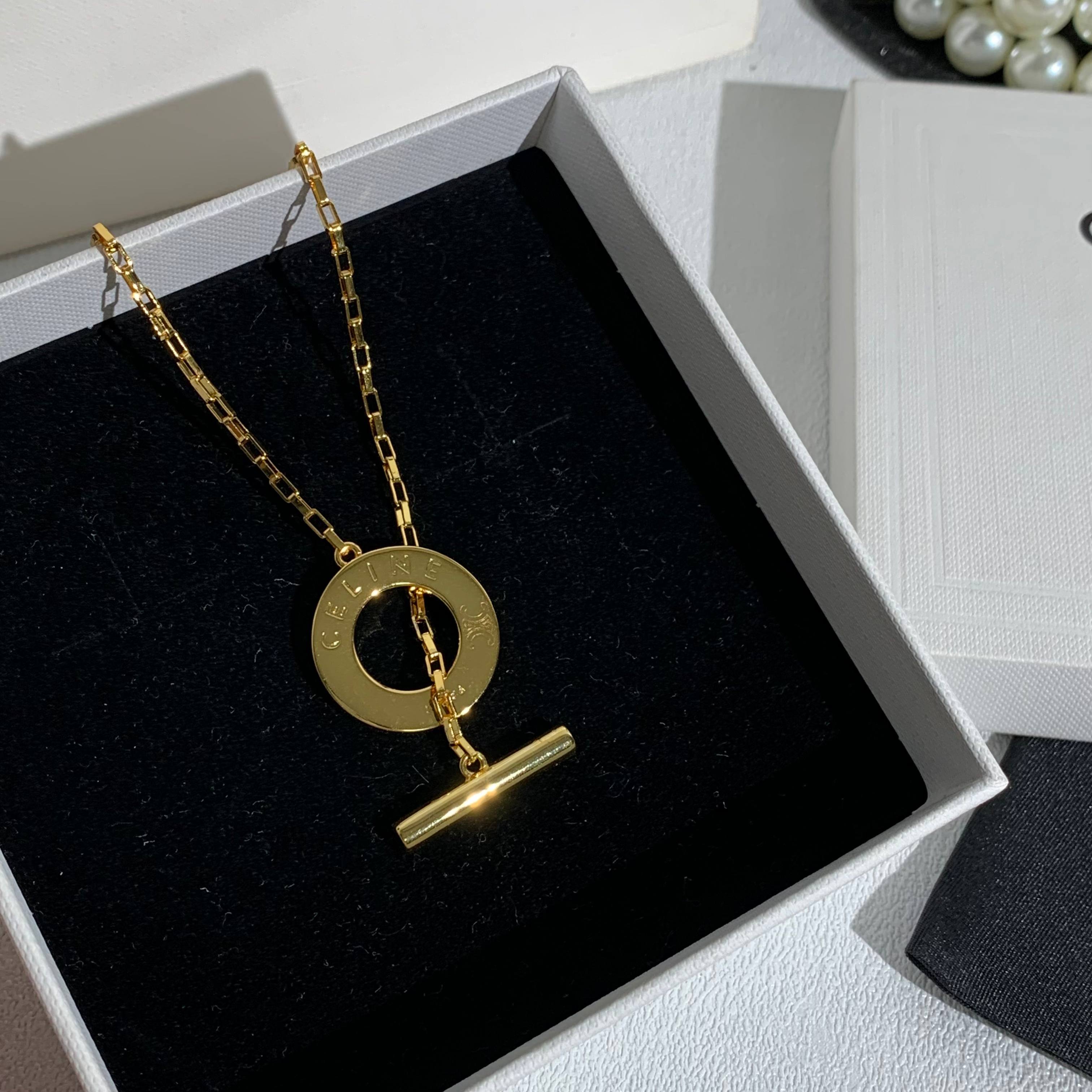 셀린느 목걸이 133504 Celine Necklace 썸네일 이미지