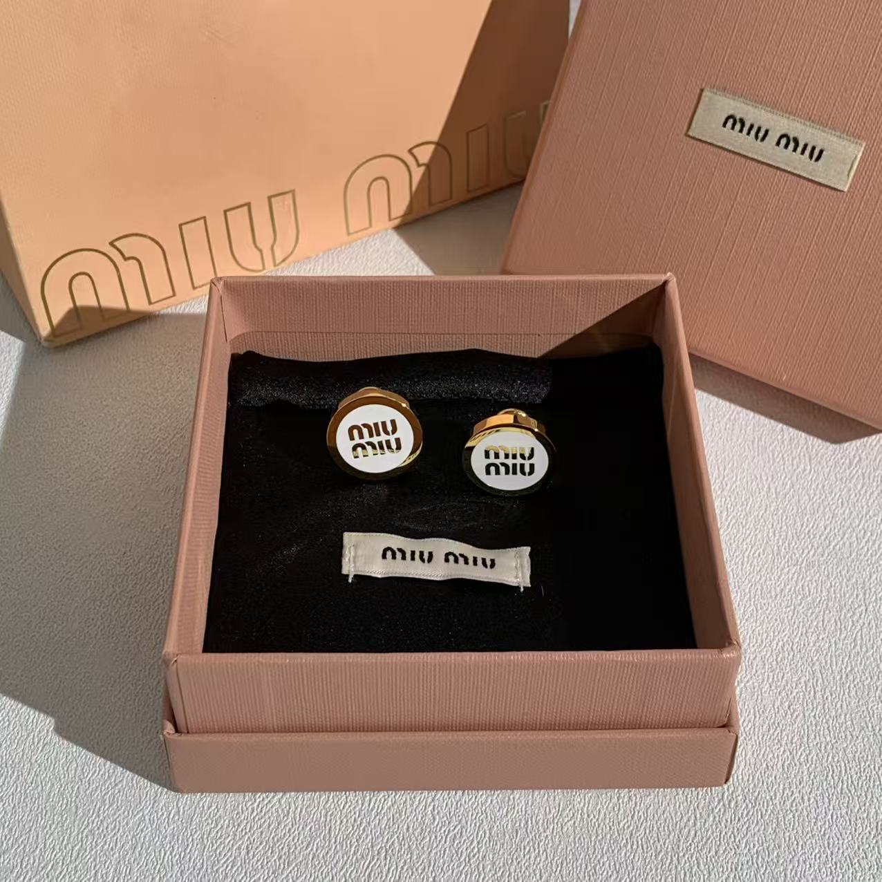 미우미우 귀걸이 133505 Miu Miu Earrings 썸네일 이미지