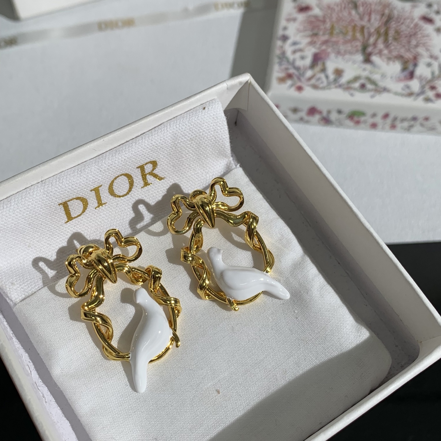 디올 26SS 귀걸이 134735 Dior Earrings 썸네일 이미지
