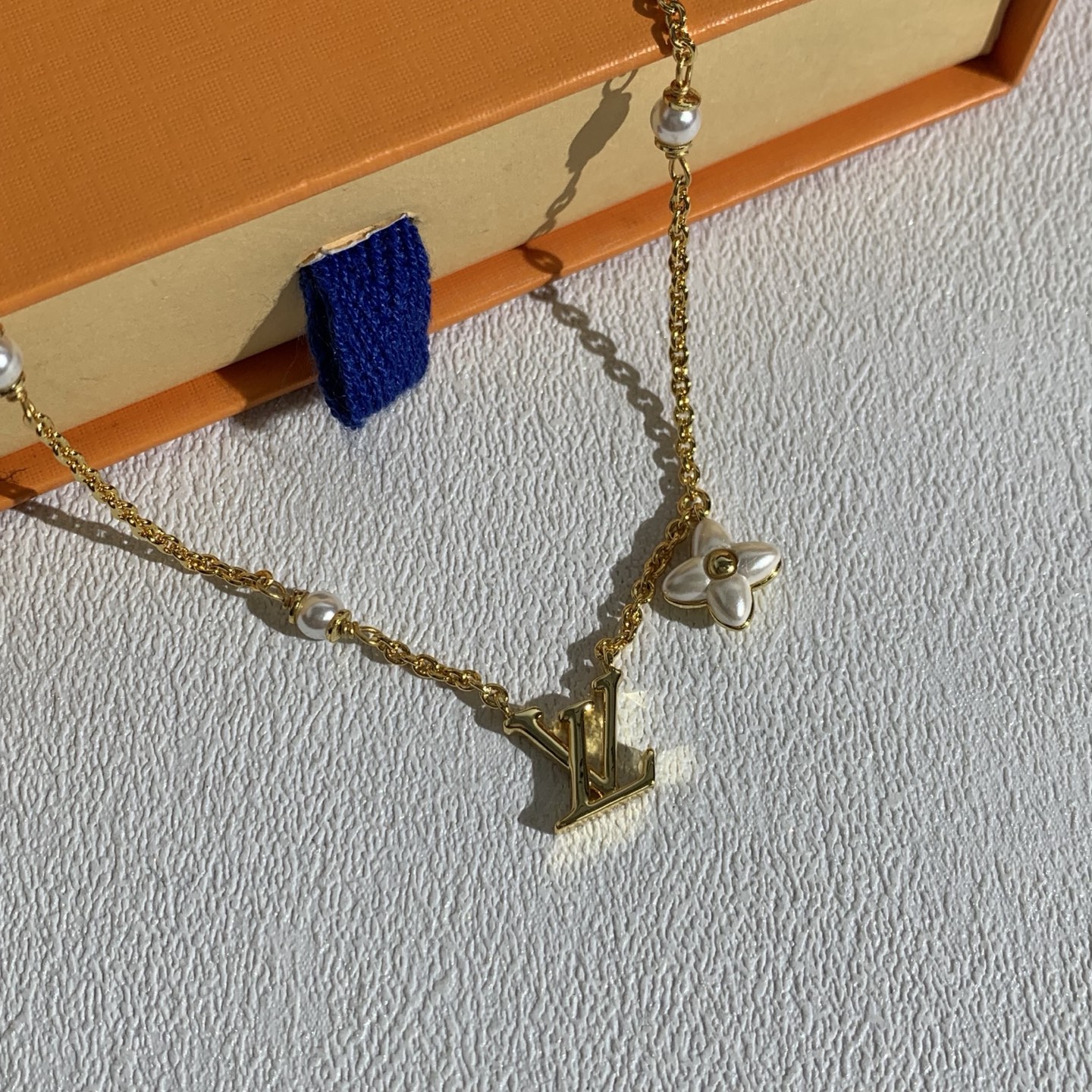 루이비통 목걸이 130883 Louis Vuitton Necklace 썸네일 이미지