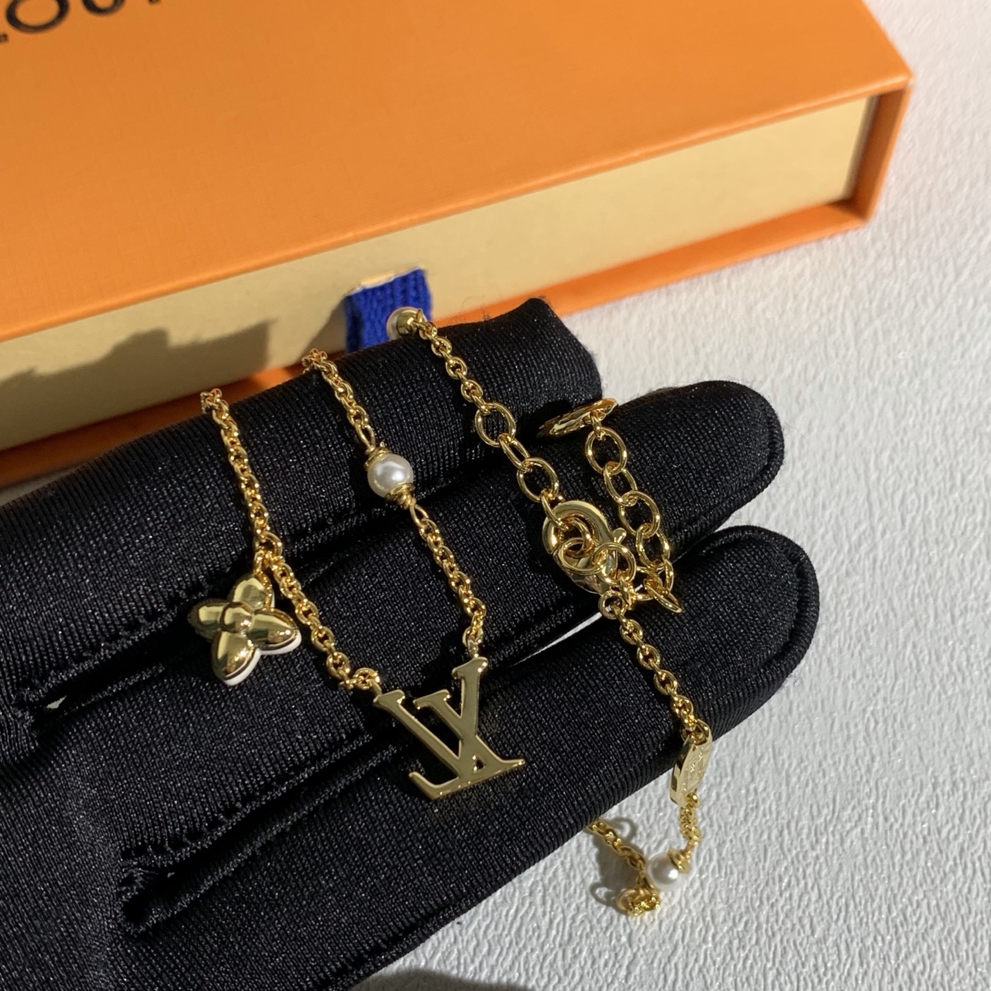 루이비통 목걸이 130883 Louis Vuitton Necklace 썸네일 이미지