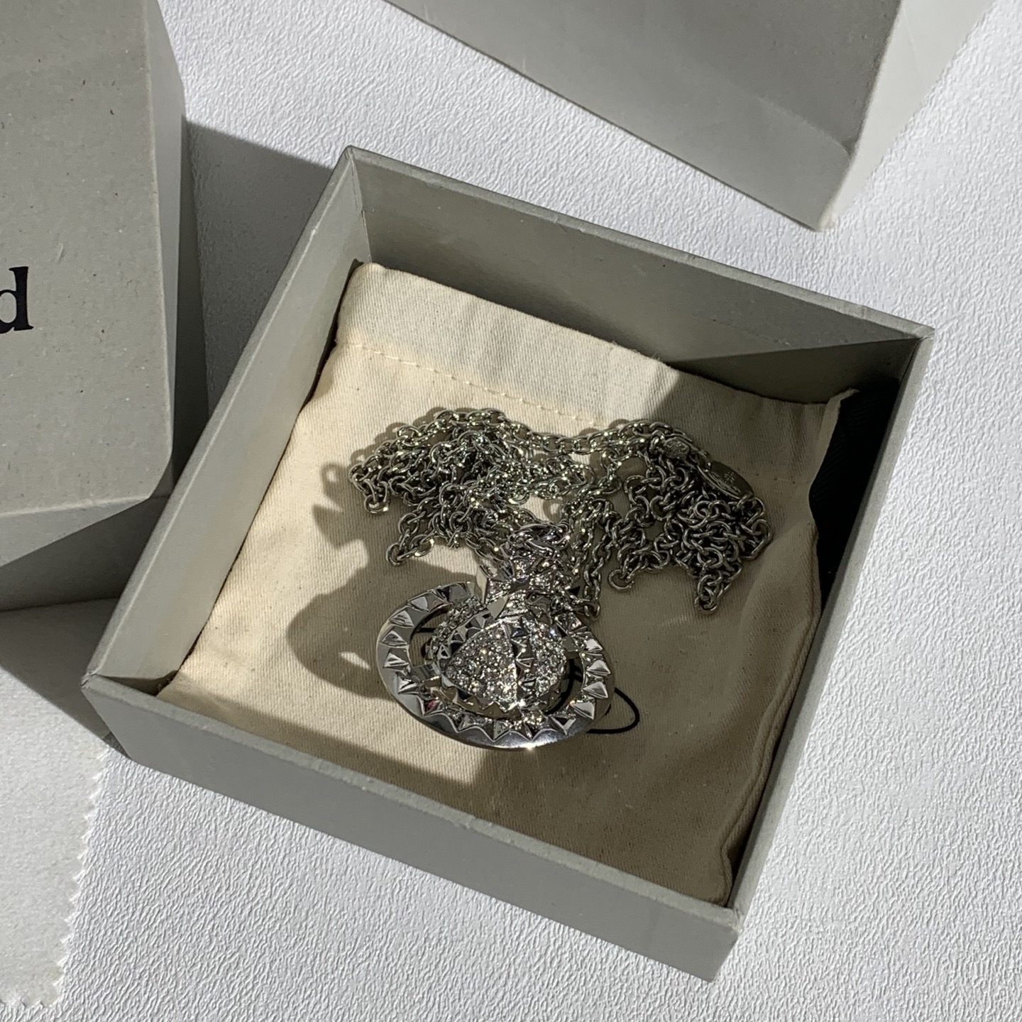 비비안웨스트우드 목걸이 130882 Vivienne Westwood Necklace 썸네일 이미지