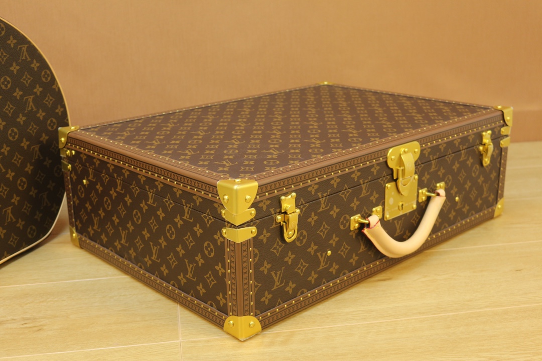 [Trolley Cases]Round leather handleCanvas lining Handle that is convenient