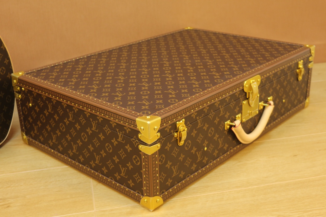 [Trolley Cases]BISTEN70 hard caseBorrowed from Alzer