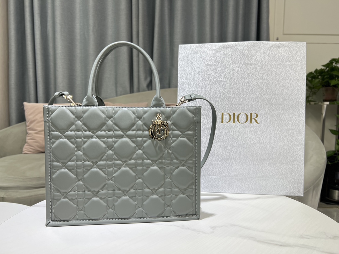 Dior Replica
 Handbags Tote Bags Grey Cowhide Fall/Winter Collection