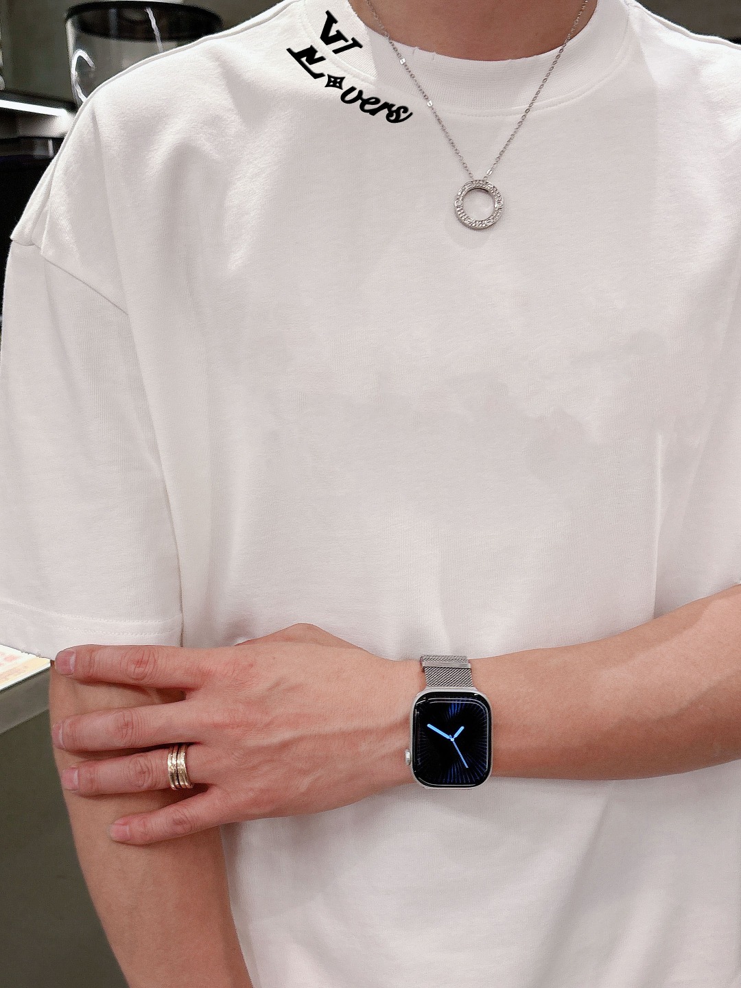 LV 路易威登🔥🔥高端定制 2026春夏新款首发专柜最新款短袖短裤休闲套装 重工凹凸图案设计 领子袖子做