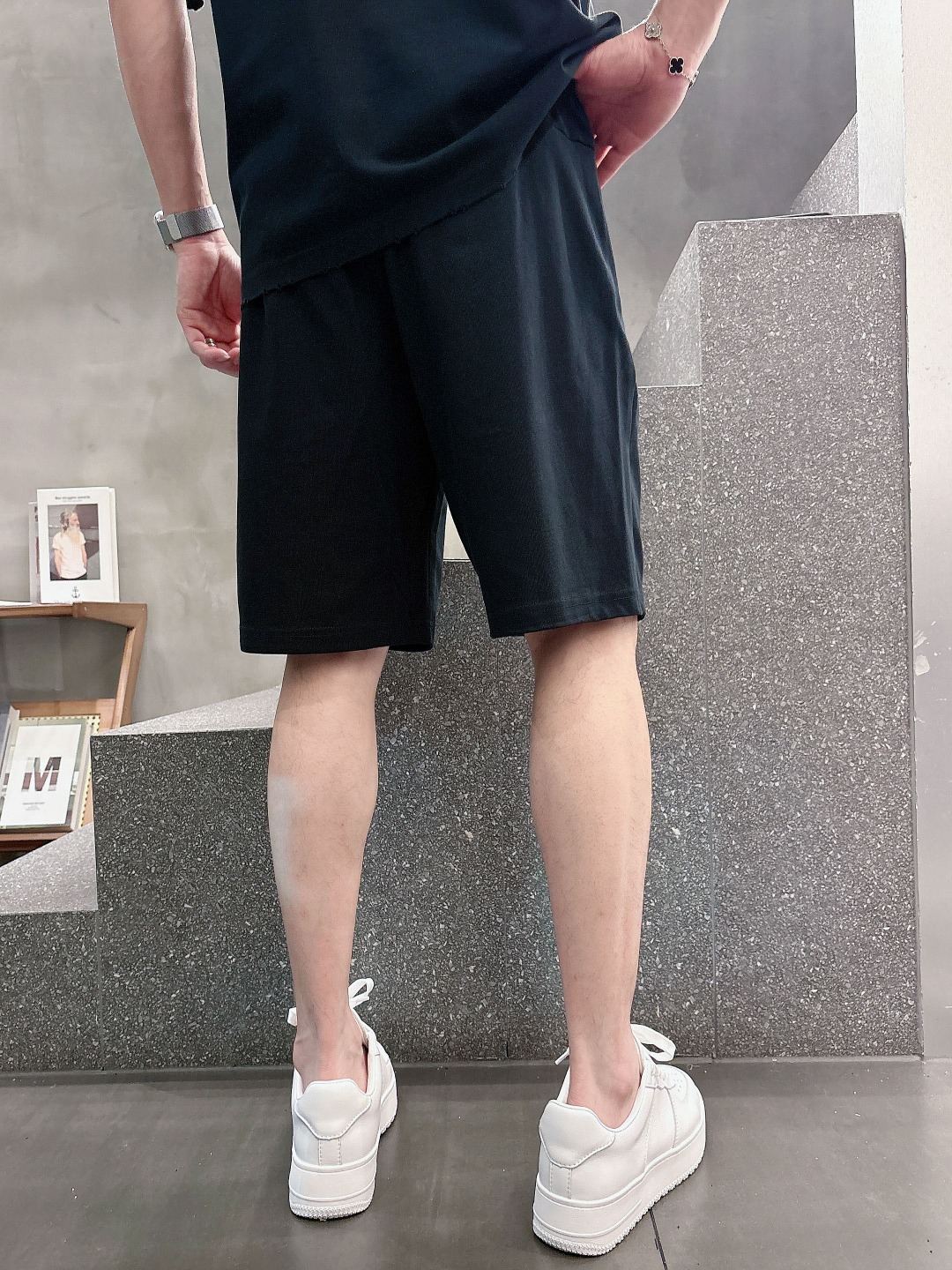 巴宝莉 🔥🔥高端定制 2026春夏新款首发专柜最新款短袖短裤休闲套装 重工凹凸图案设计 领子袖子做破洞设