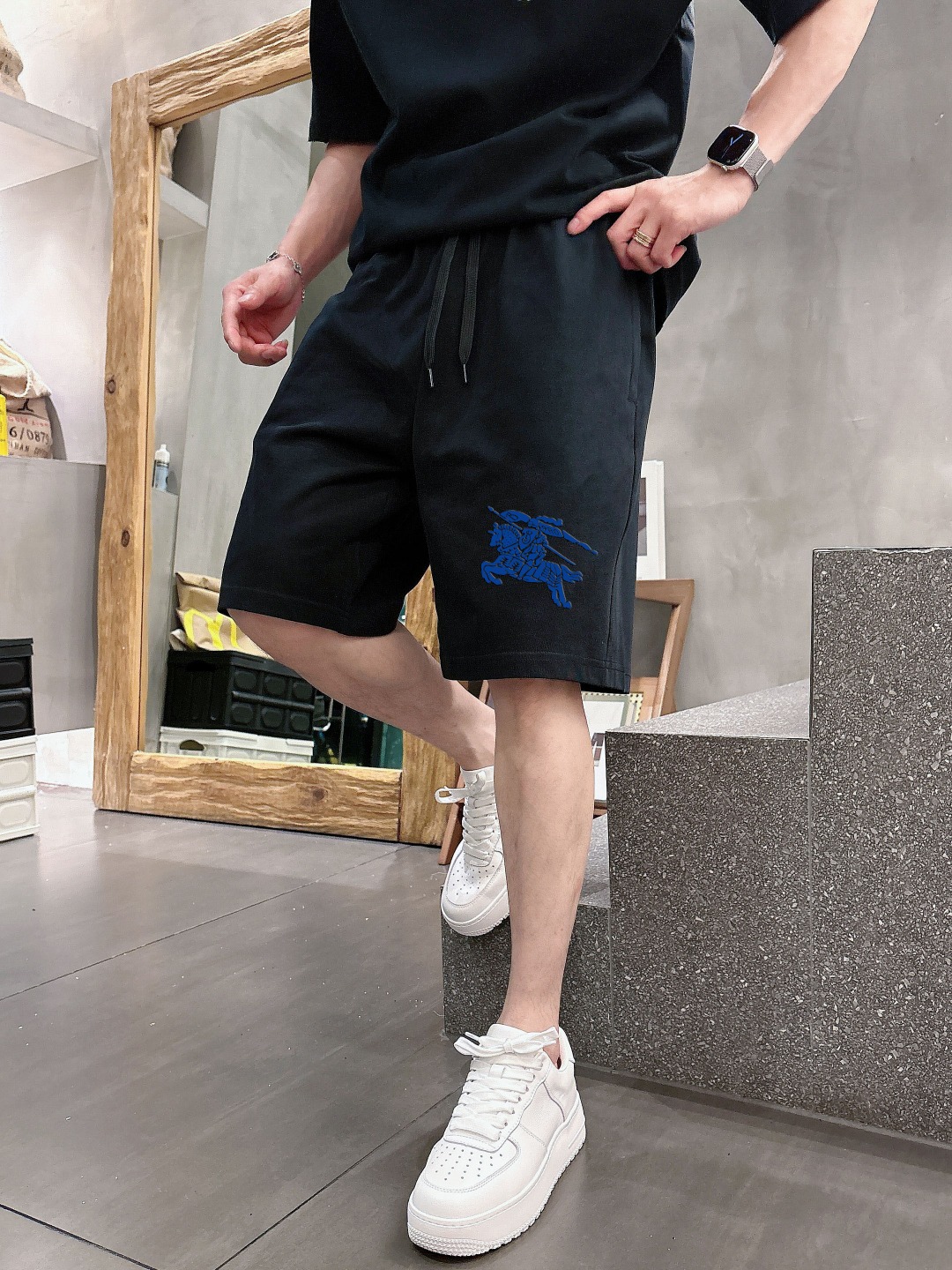 巴宝莉 🔥🔥高端定制 2026春夏新款首发专柜最新款短袖短裤休闲套装 重工凹凸图案设计 领子袖子做破洞设