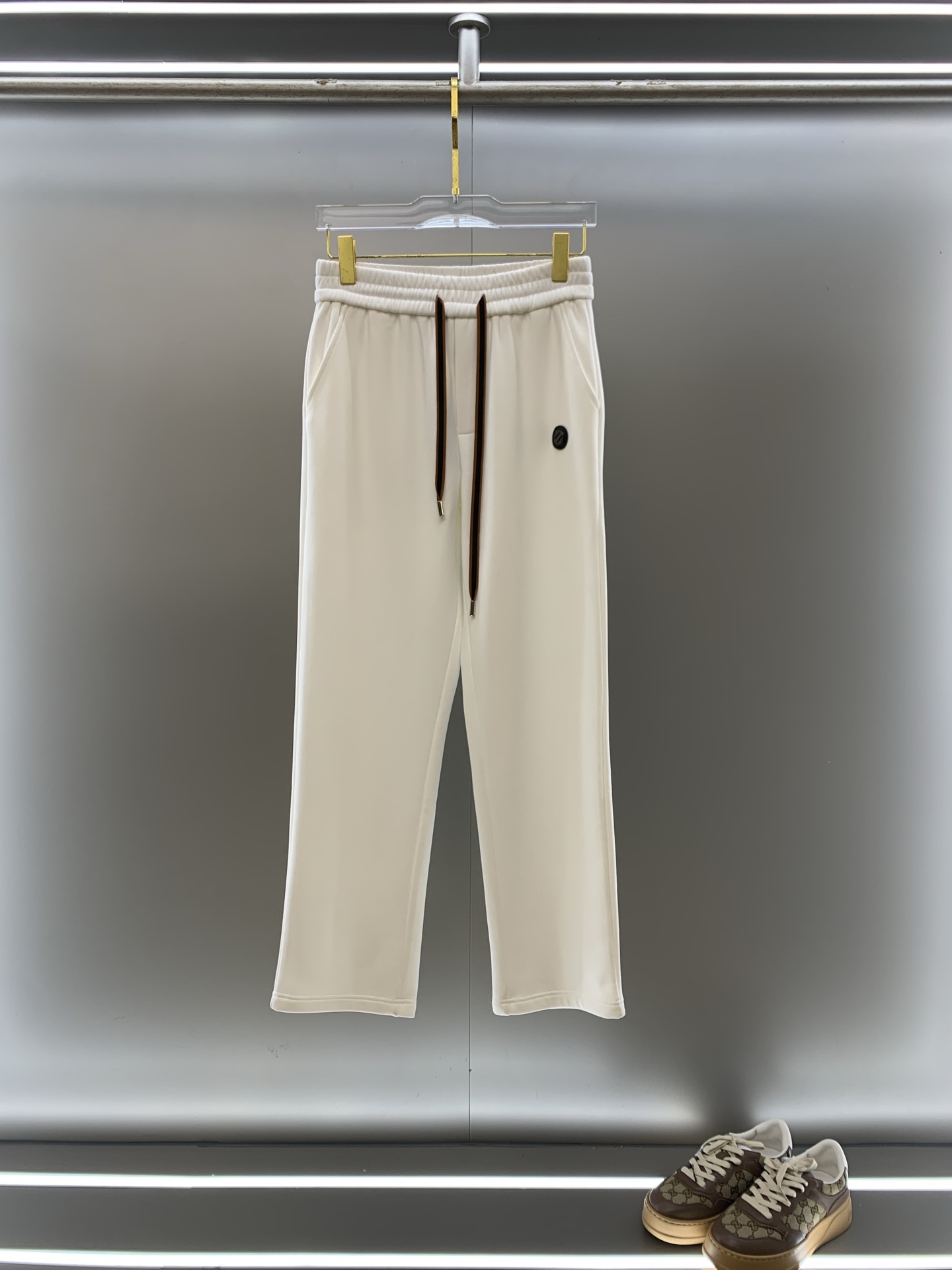 _deg9sNsP6CxbKEtT6eCD_mdFfzyYlYMtH_e1NBA