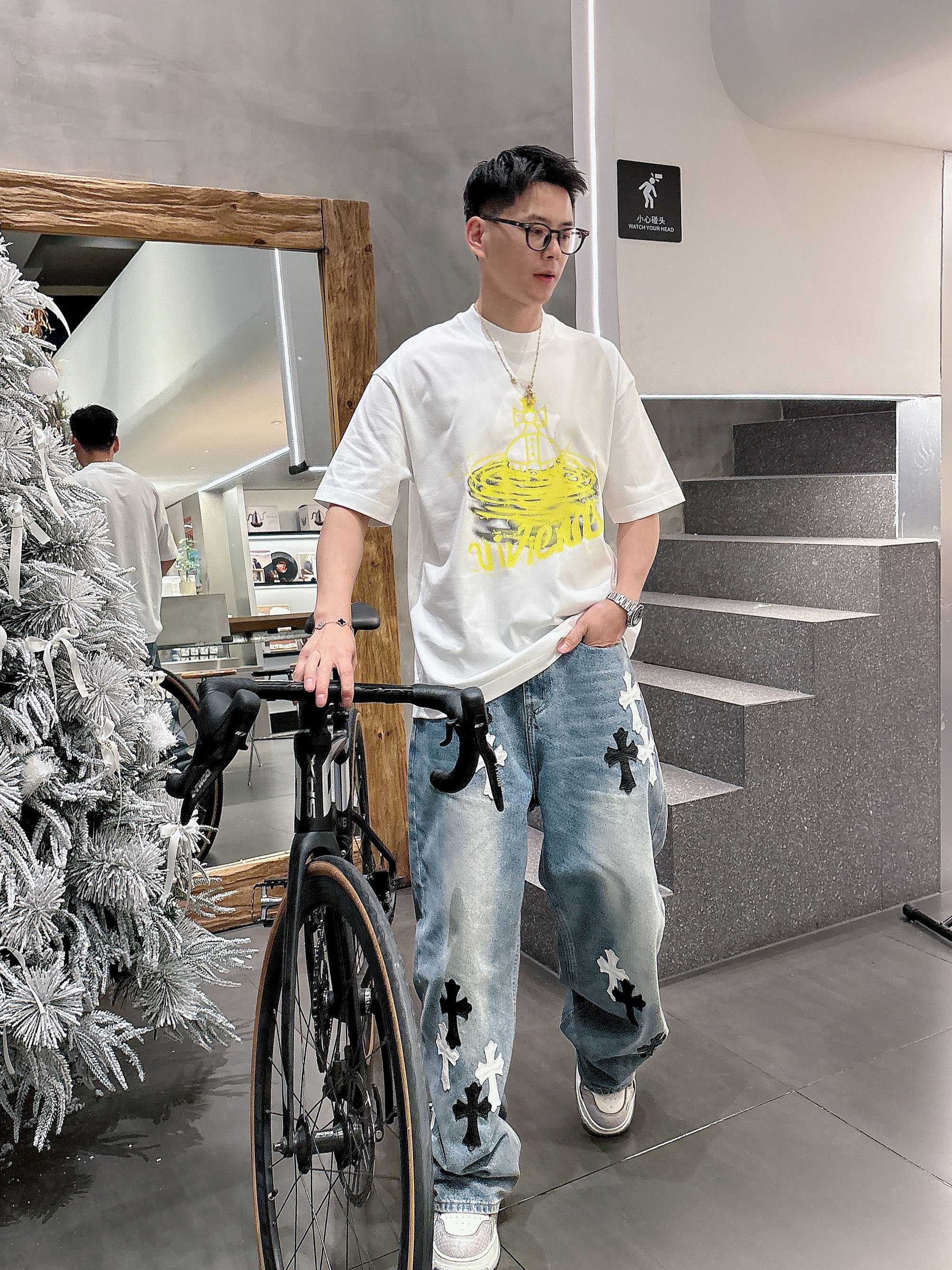 _dce9sd-HeSDSnyQb8_Q16vOyZgVVqud7EFfm9kA