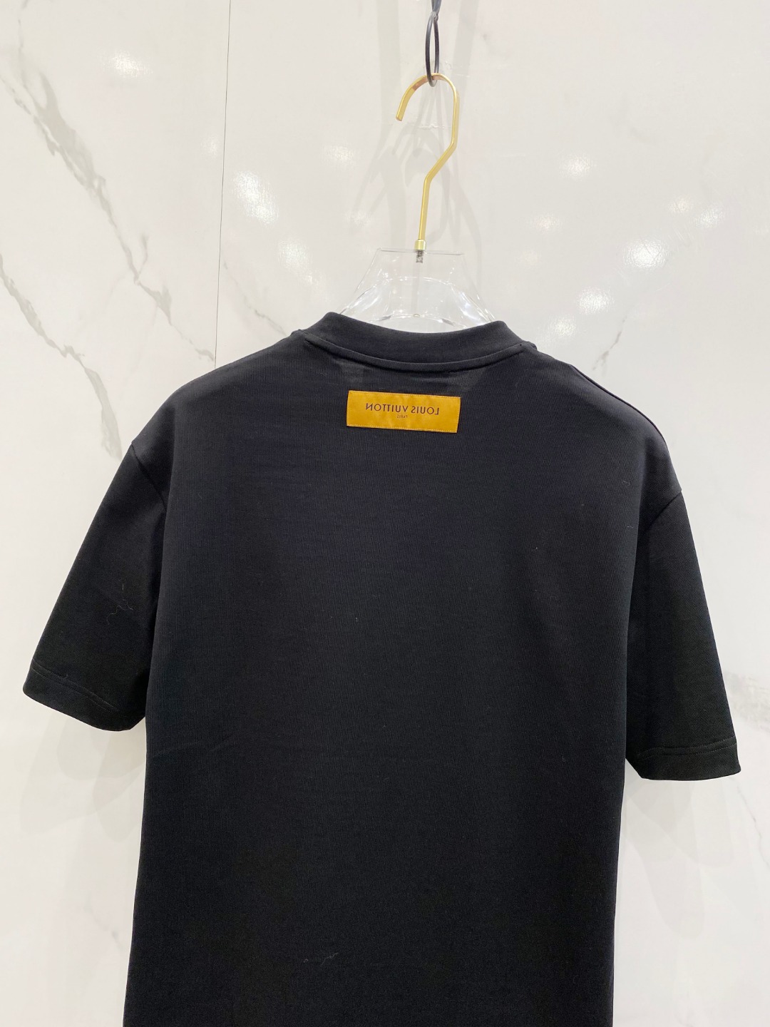 Louis Vuitton  T恤服装,lv,男 3