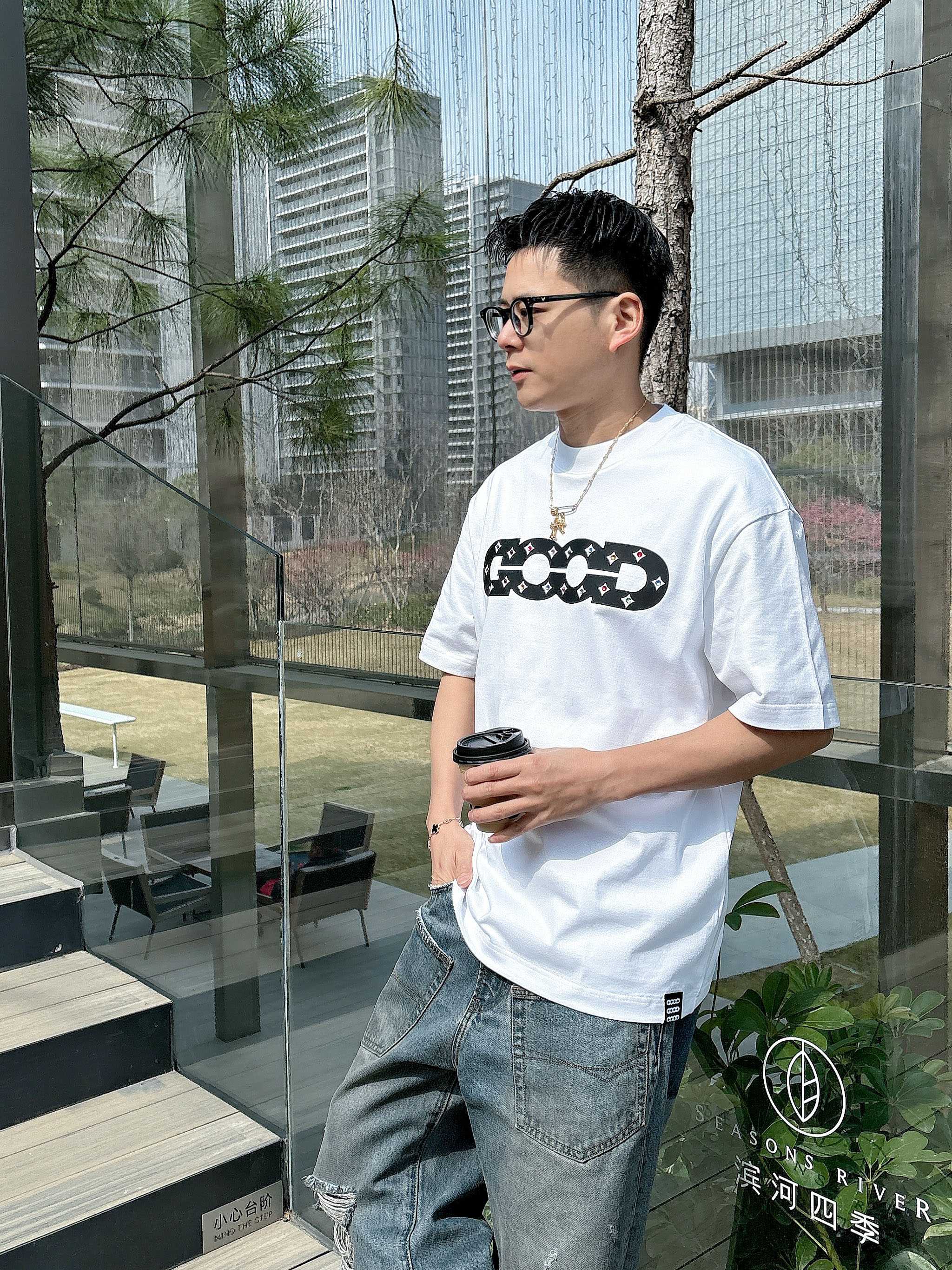     GOODBRAND  2025春夏新款首发专柜最新款短袖圆领T恤 高端订制 设计前卫时尚！品牌l