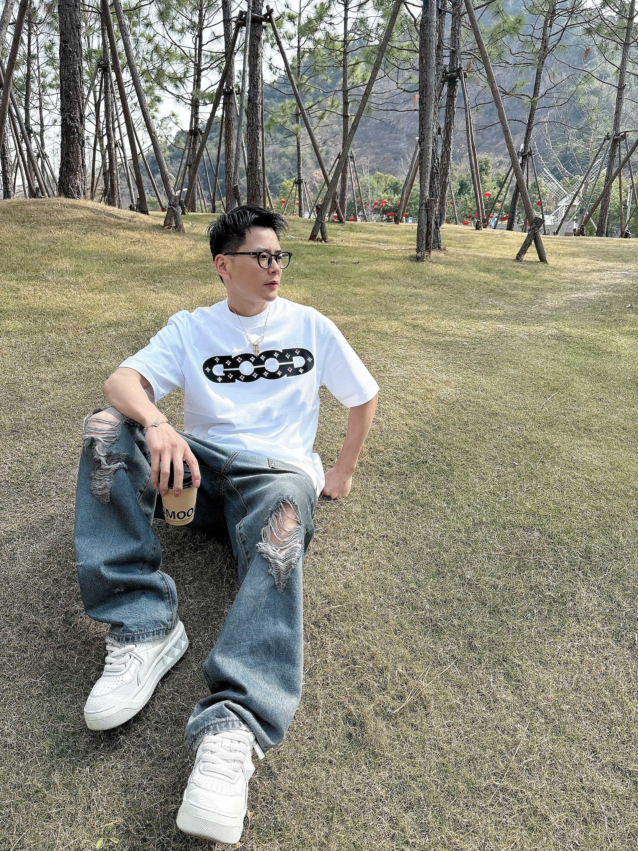     GOODBRAND  2025春夏新款首发专柜最新款短袖圆领T恤 高端订制 设计前卫时尚！品牌l