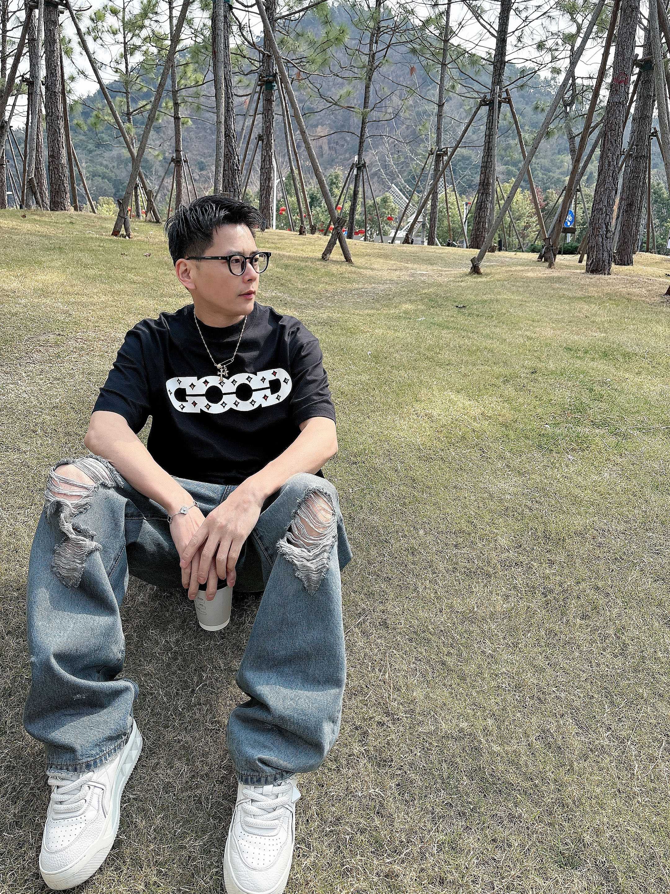     GOODBRAND  2025春夏新款首发专柜最新款短袖圆领T恤 高端订制 设计前卫时尚！品牌l