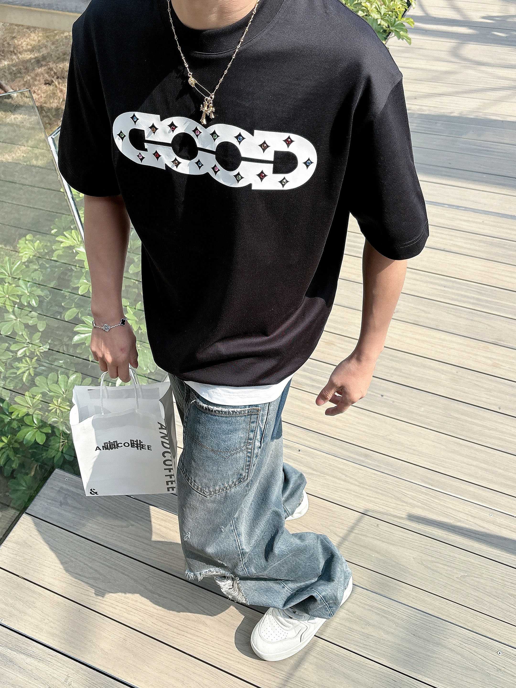     GOODBRAND  2025春夏新款首发专柜最新款短袖圆领T恤 高端订制 设计前卫时尚！品牌l