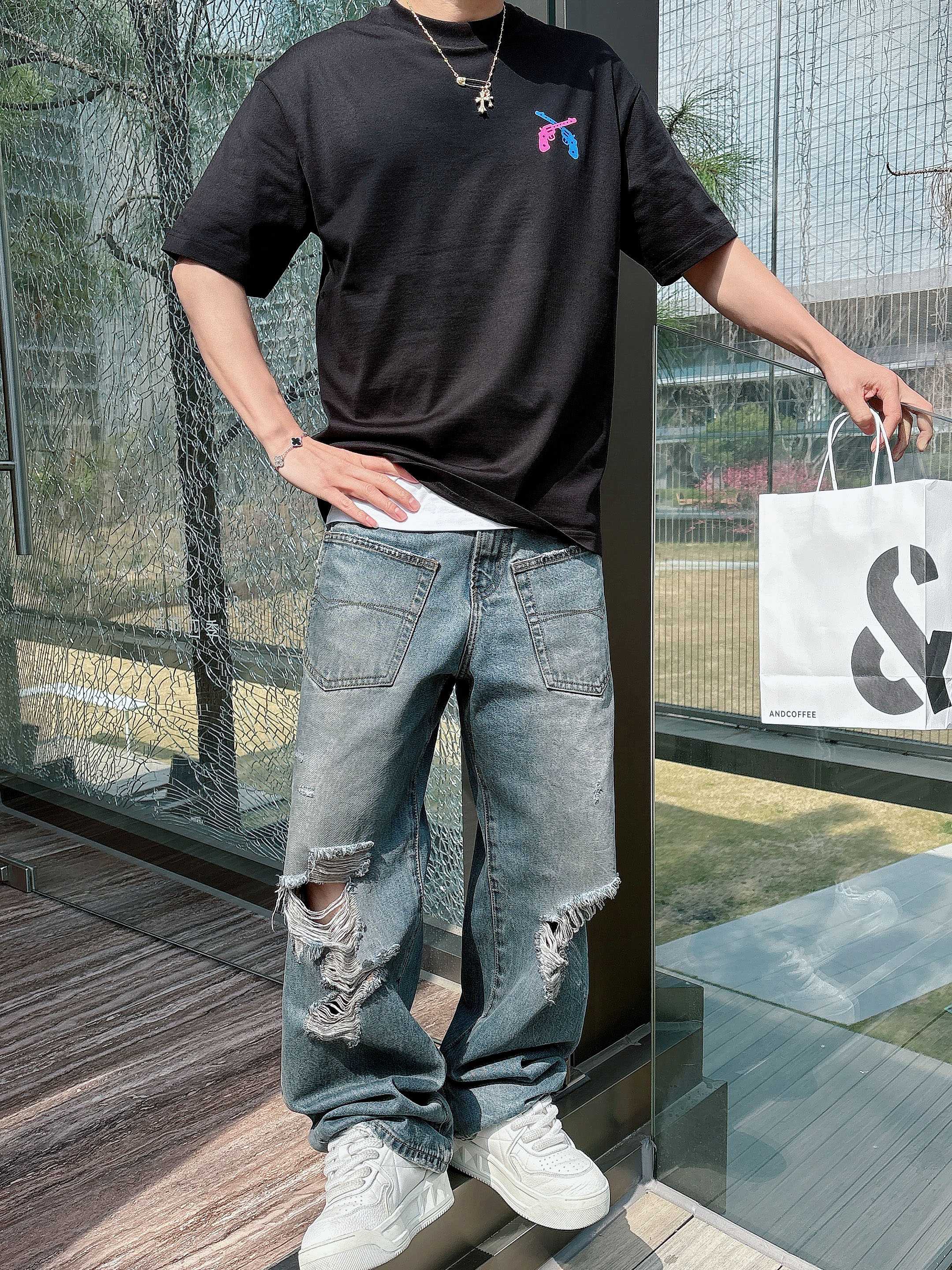     GOODBRAND  2025春夏新款首发专柜最新款短袖圆领T恤 高端订制 设计前卫时尚！品牌l