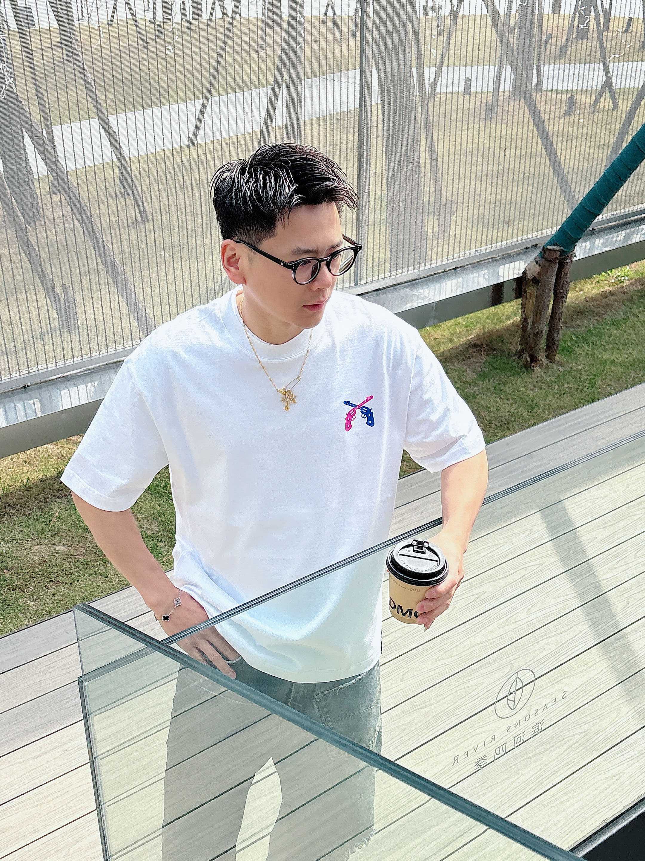     GOODBRAND  2025春夏新款首发专柜最新款短袖圆领T恤 高端订制 设计前卫时尚！品牌l