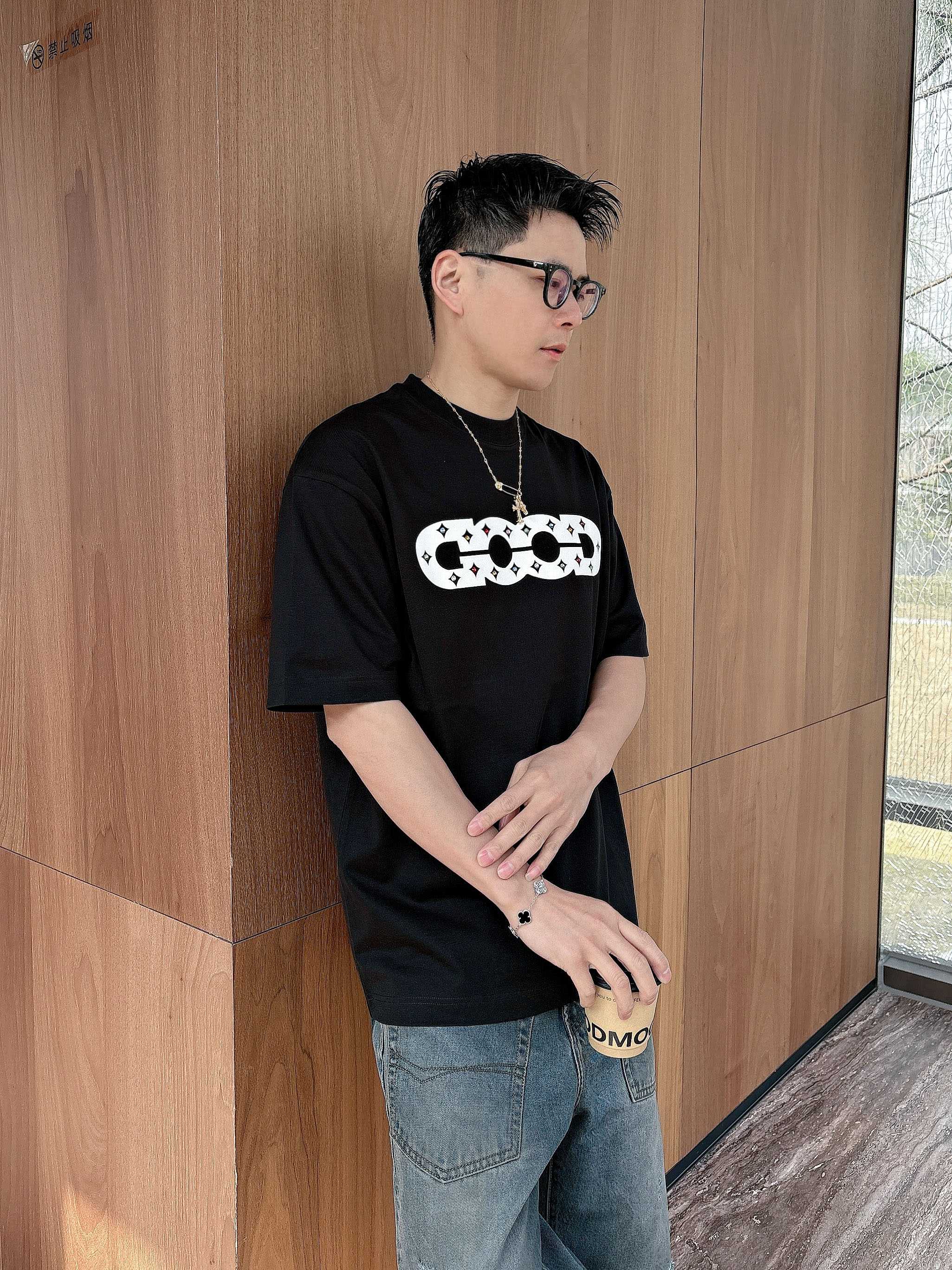     GOODBRAND  2025春夏新款首发专柜最新款短袖圆领T恤 高端订制 设计前卫时尚！品牌l