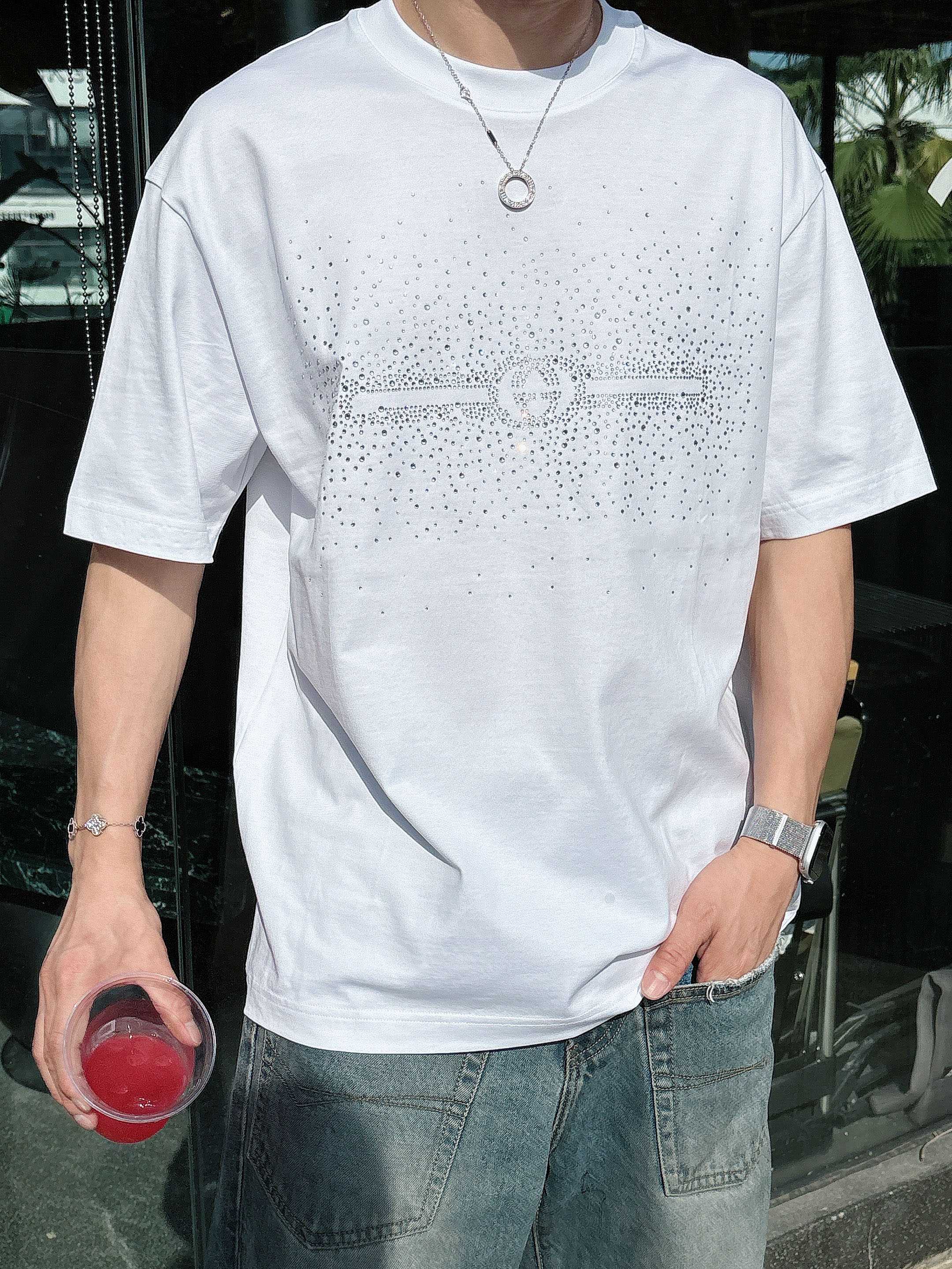 古驰 2025春夏新款首发专柜最新款短袖圆领T恤 高端订制 设计前卫时尚！品牌logo重工艺设计 高端定