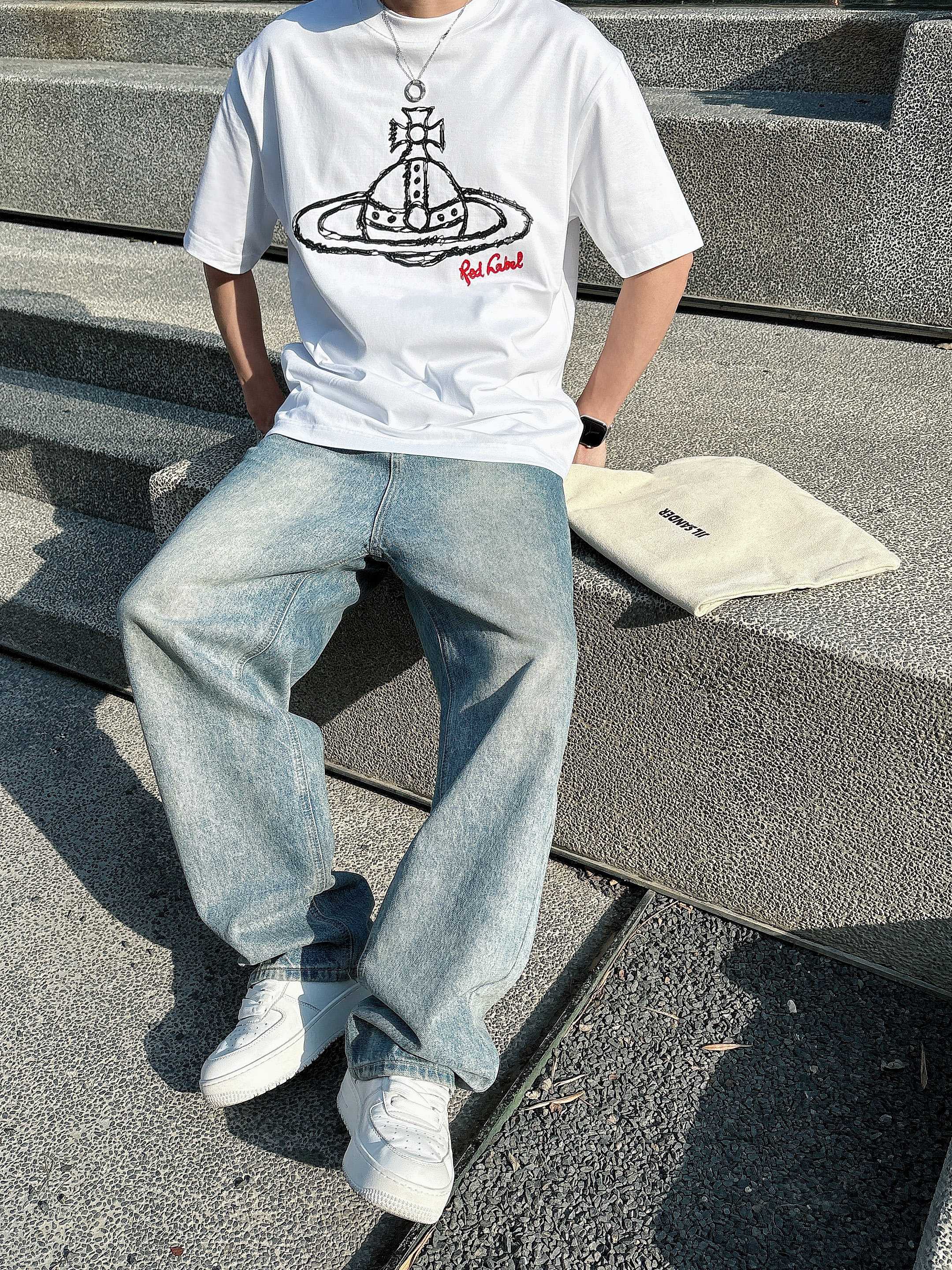 西太后 2025春夏新款首发专柜最新款短袖圆领T恤 高端订制 设计前卫时尚！品牌logo重工艺设计 高端