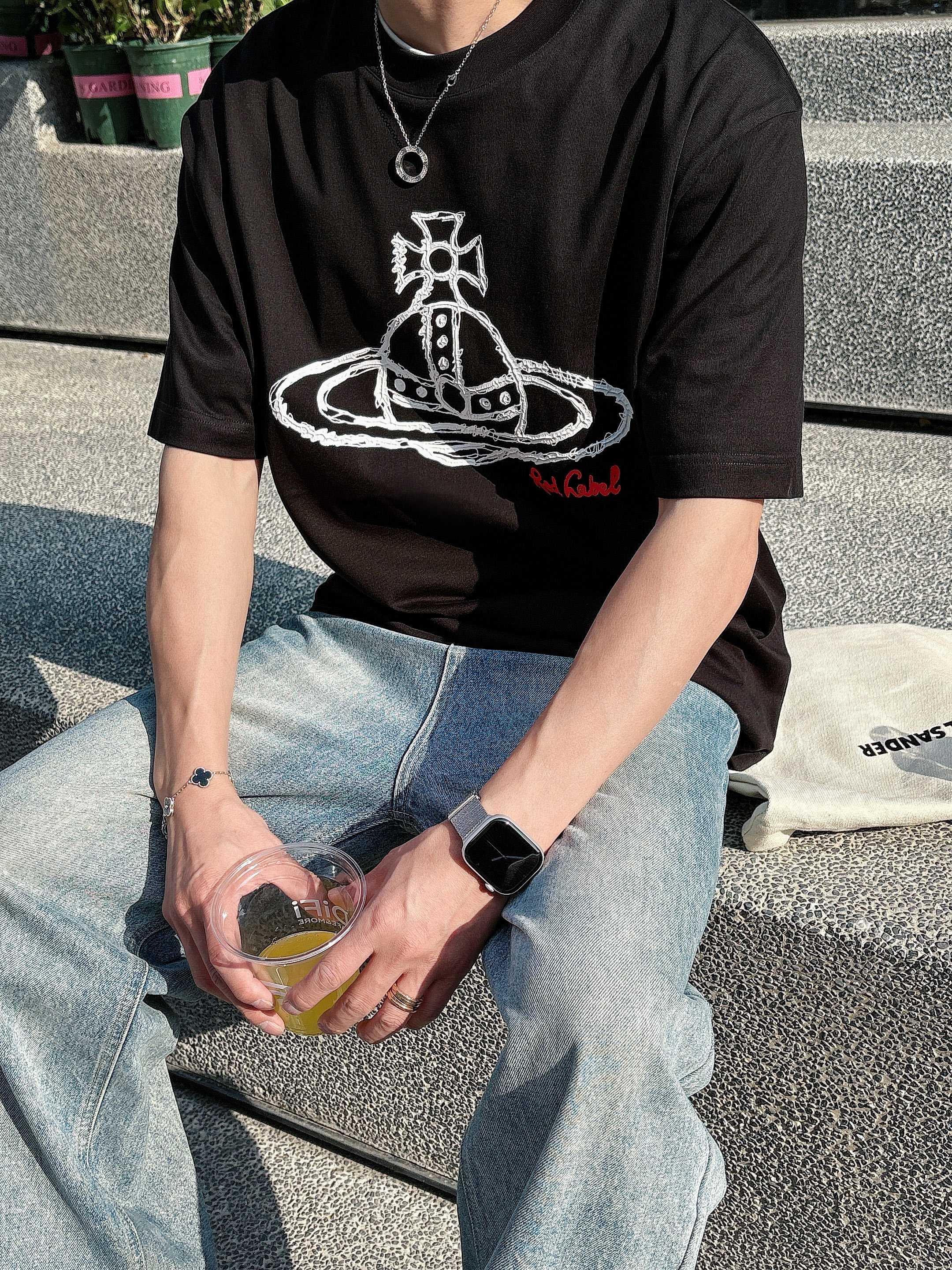 西太后 2025春夏新款首发专柜最新款短袖圆领T恤 高端订制 设计前卫时尚！品牌logo重工艺设计 高端