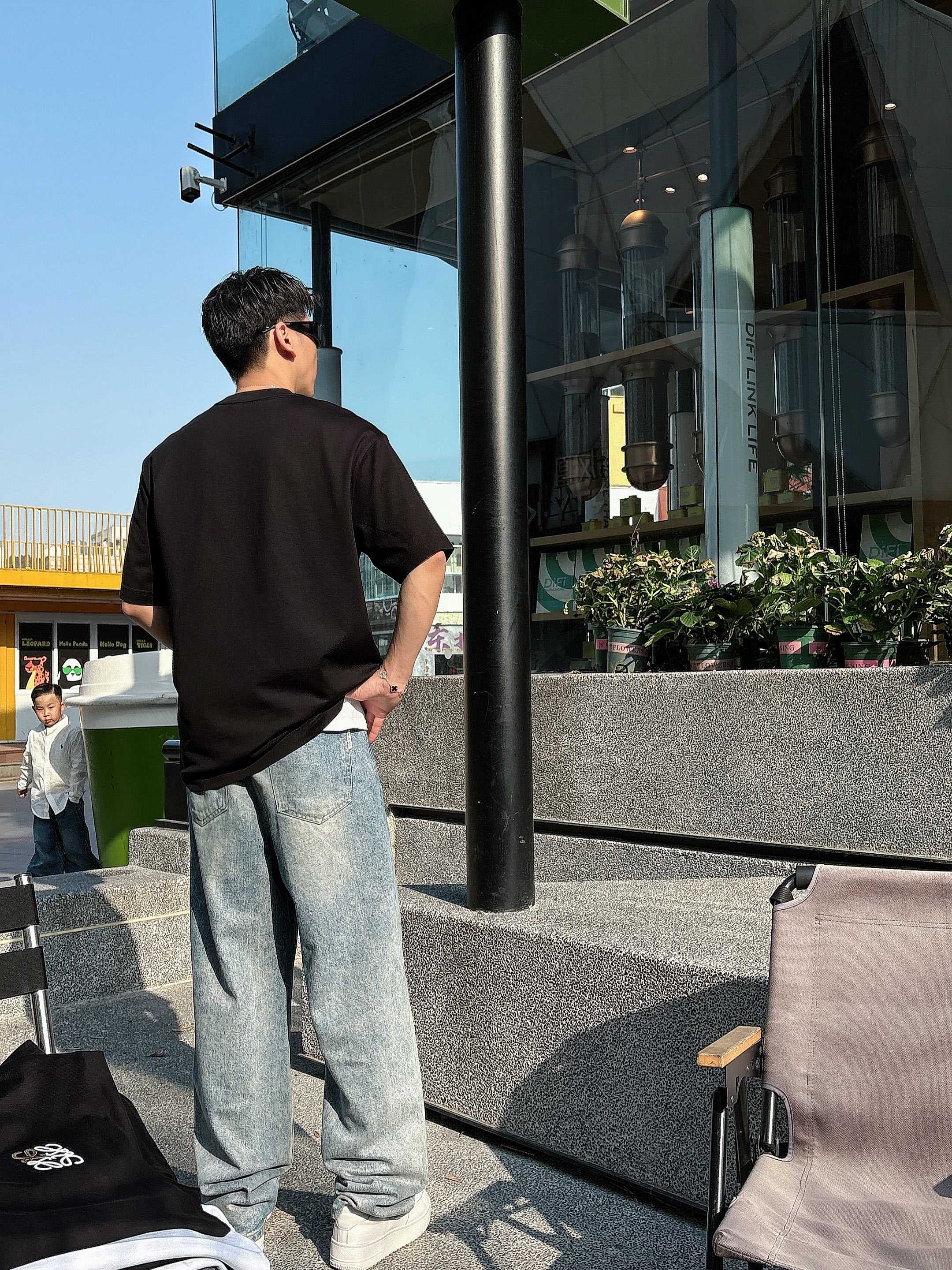 西太后 2025春夏新款首发专柜最新款短袖圆领T恤 高端订制 设计前卫时尚！品牌logo重工艺设计 高端