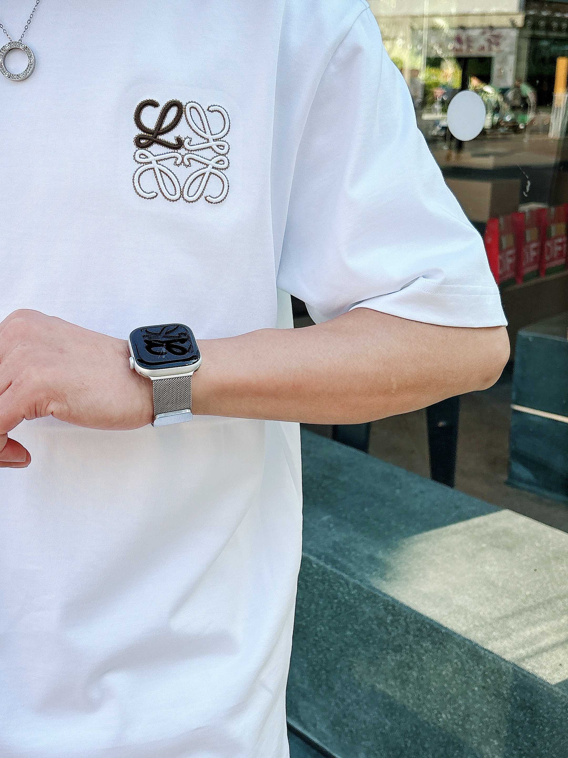 罗意威 2025春夏新款首发专柜最新款短袖圆领T恤 高端订制 设计前卫时尚！品牌logo重工艺设计 高端