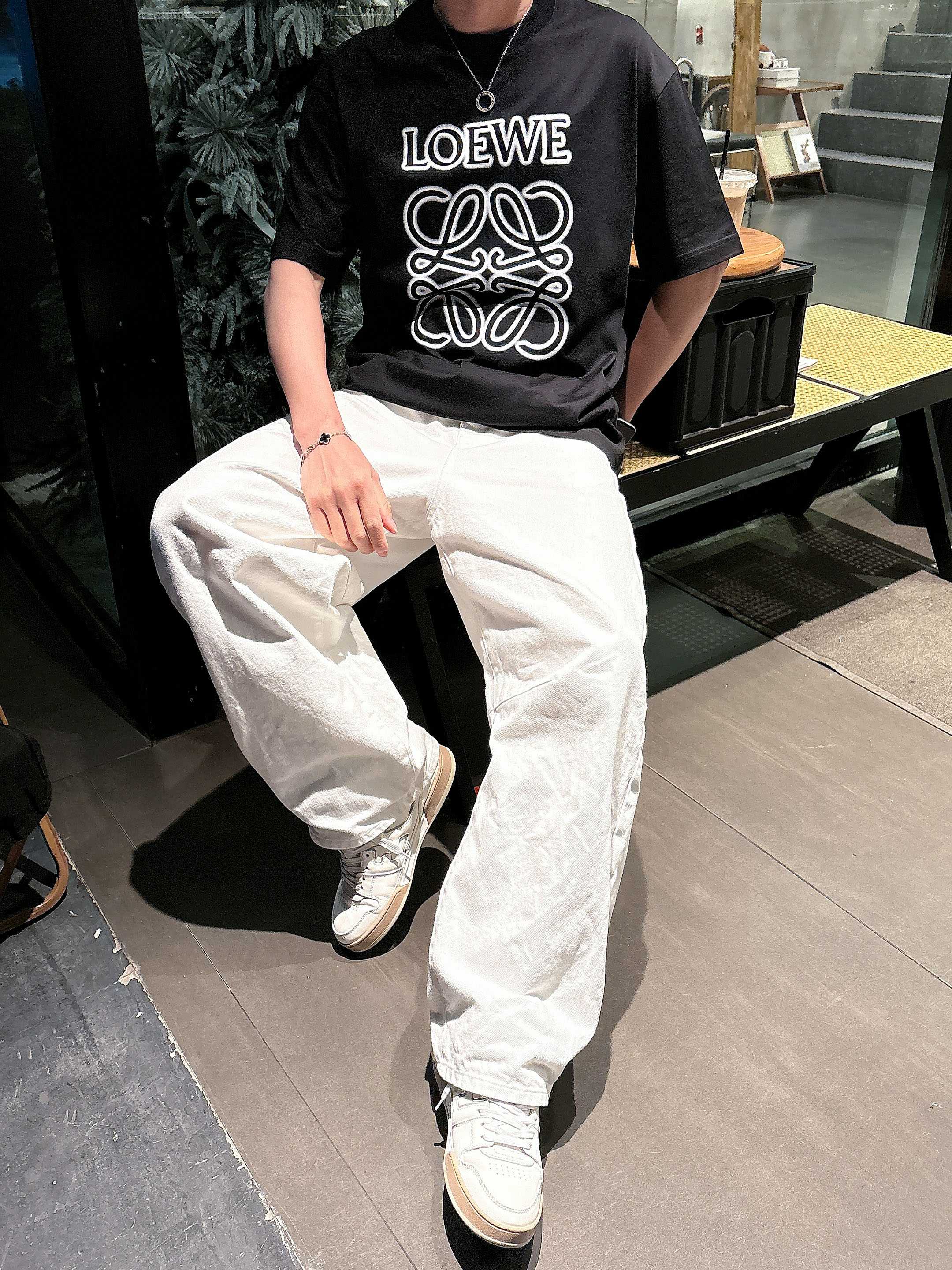 【 罗意威 2026春夏 · 高阶定制T恤】🔹 核心面料：秘鲁进口匹马棉 × 顶级丝光工艺🔹 核心体感：